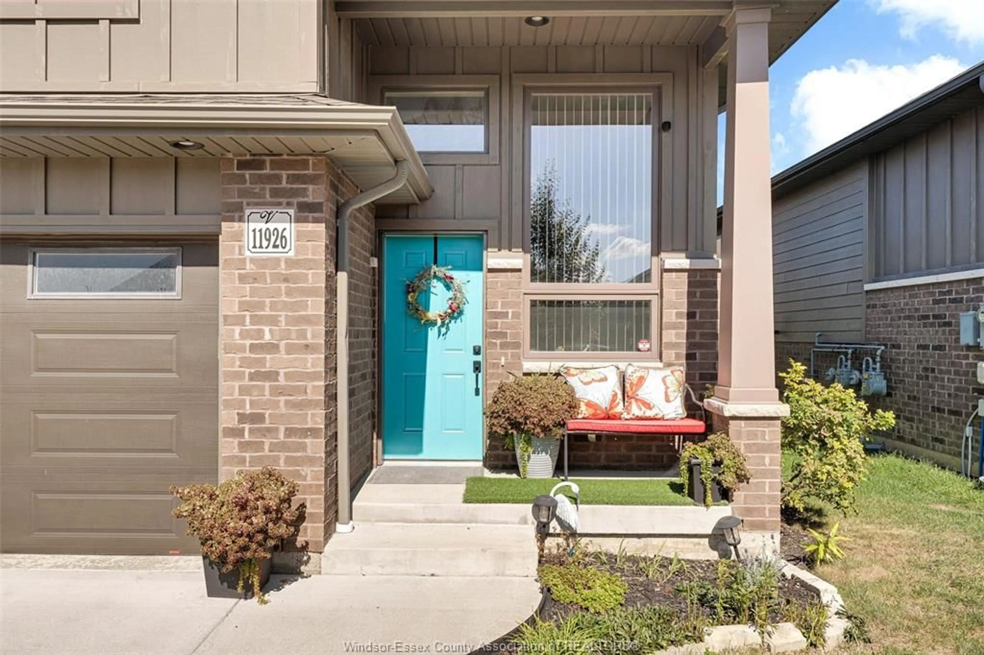 Unknown for 11926 MAITLAND Ave, Windsor Ontario N8P 0B9