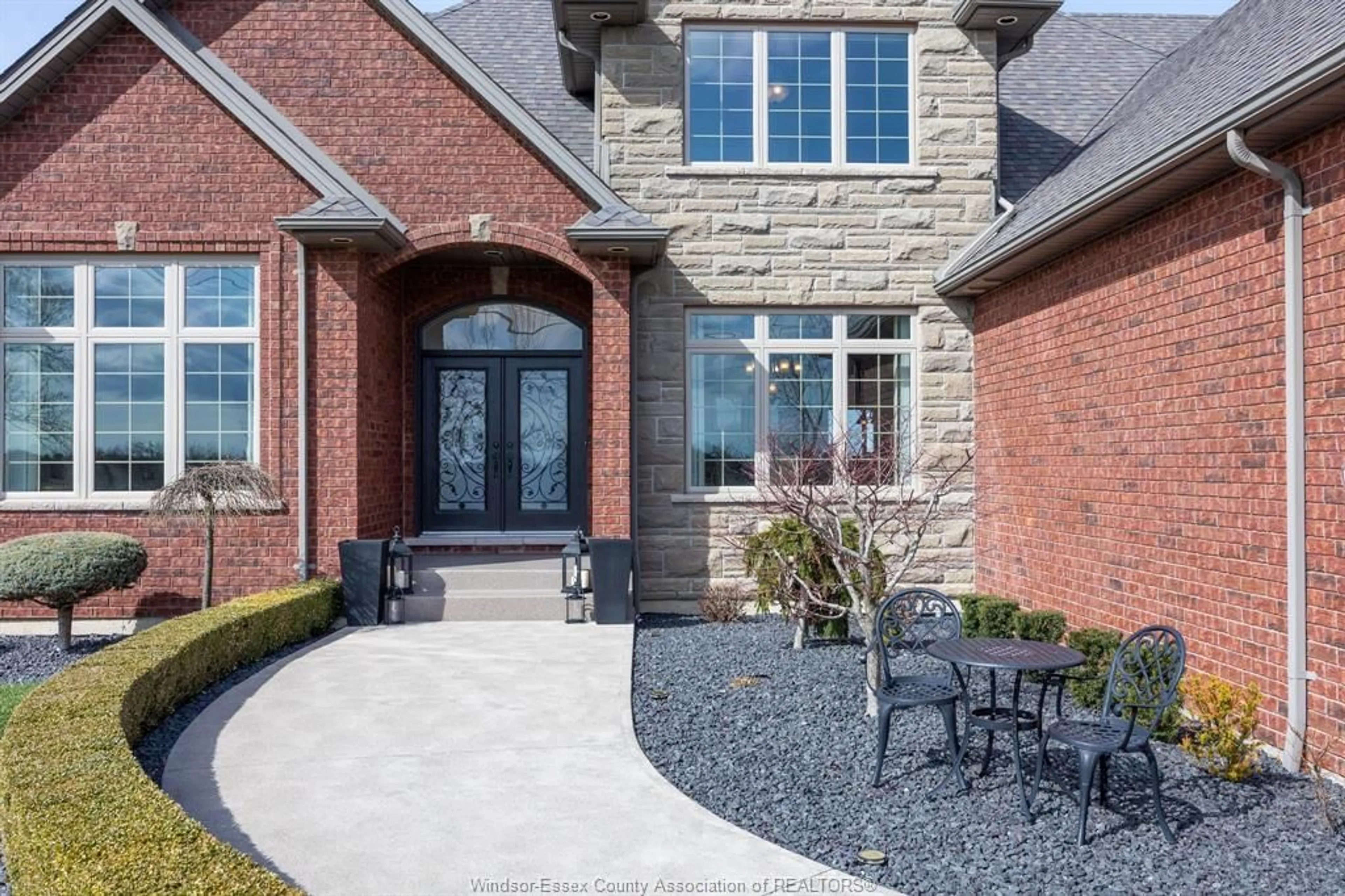 Home with brick exterior material, street for 640 NORTH TALBOT Rd, Lakeshore Ontario N8M 2X7