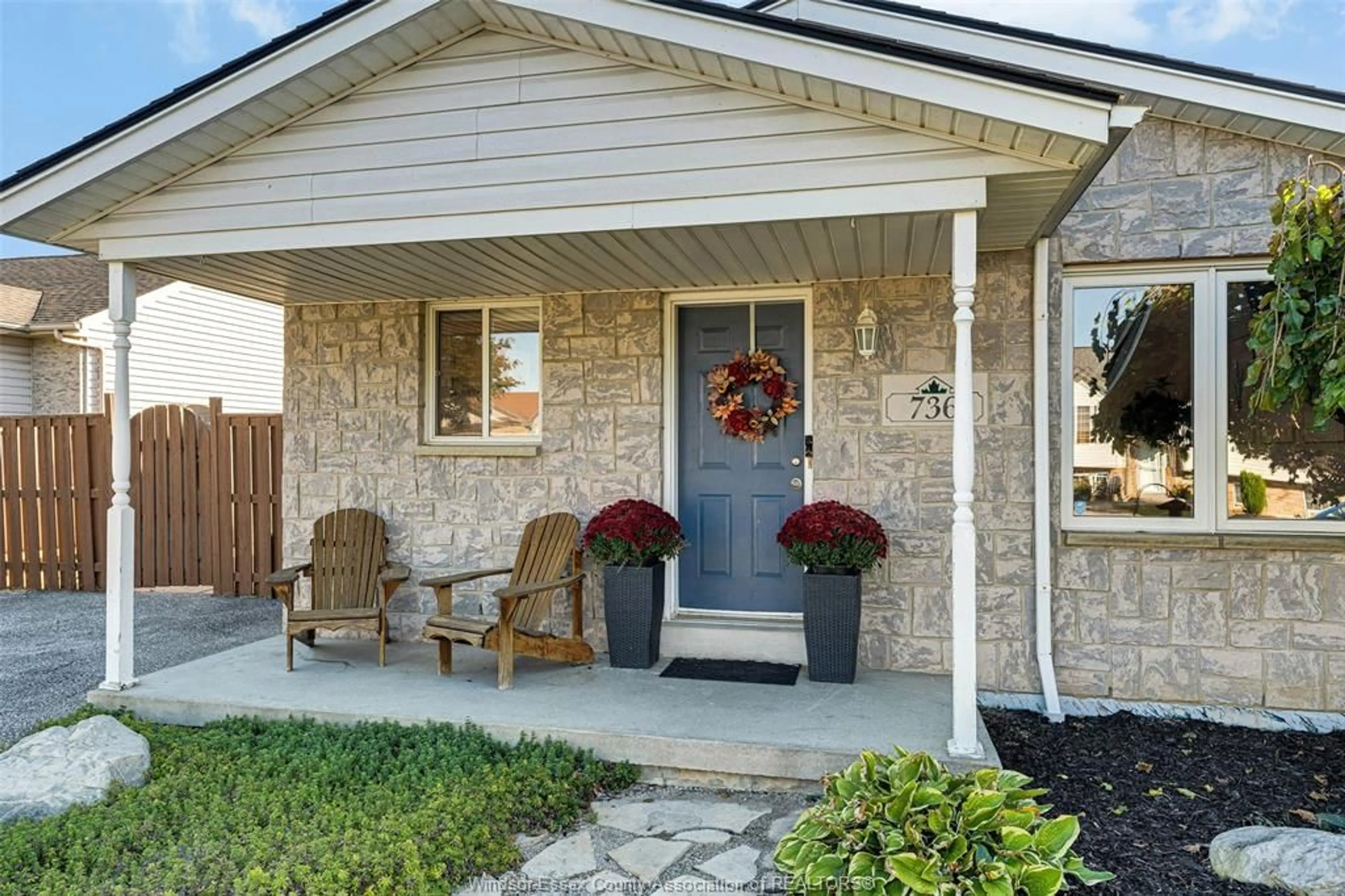 Unknown for 736 RICHMOND St, Amherstburg Ontario N9V 3Z5