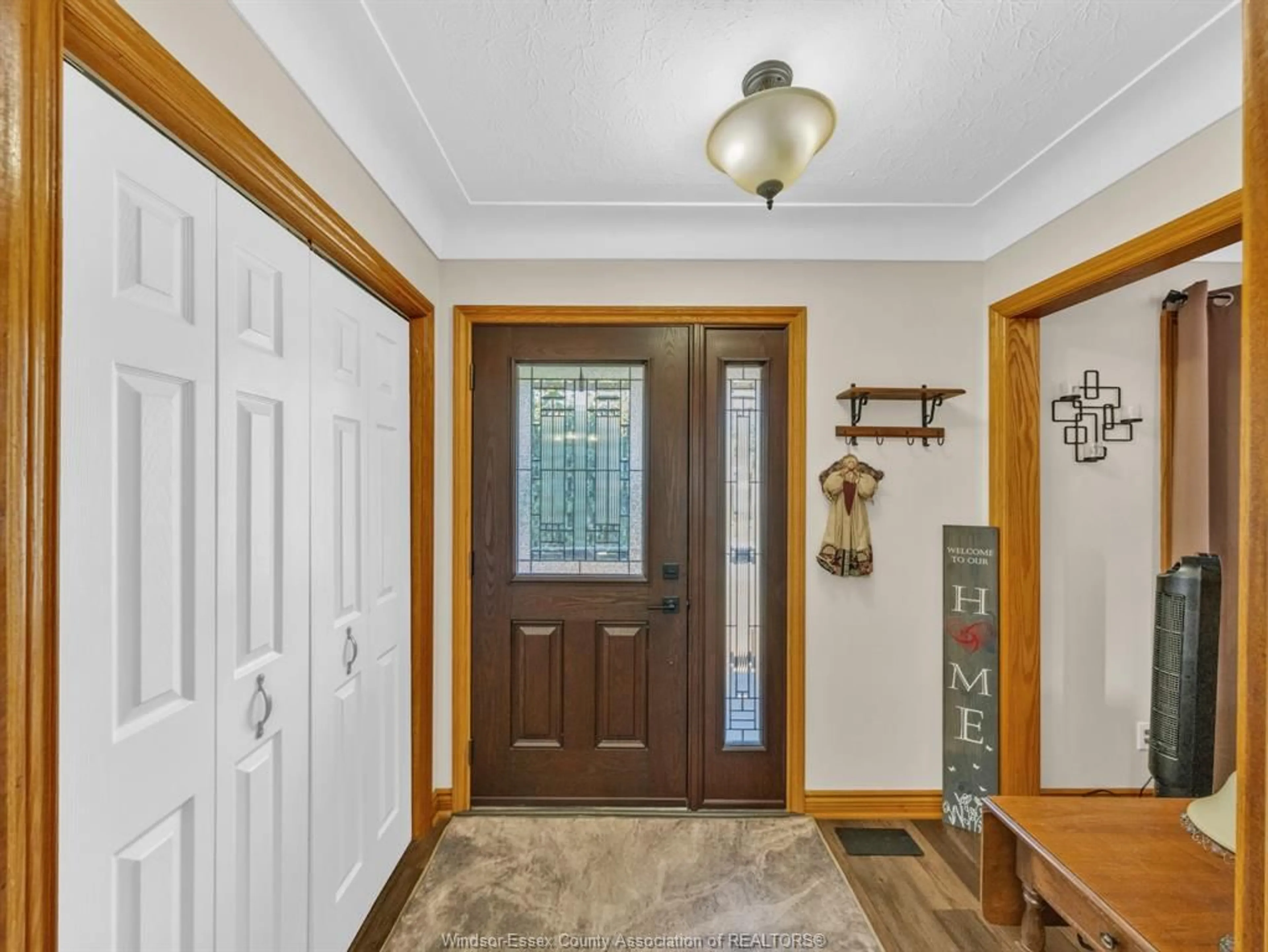Indoor entryway for 2365 Norman, Windsor Ontario N8T 1S6