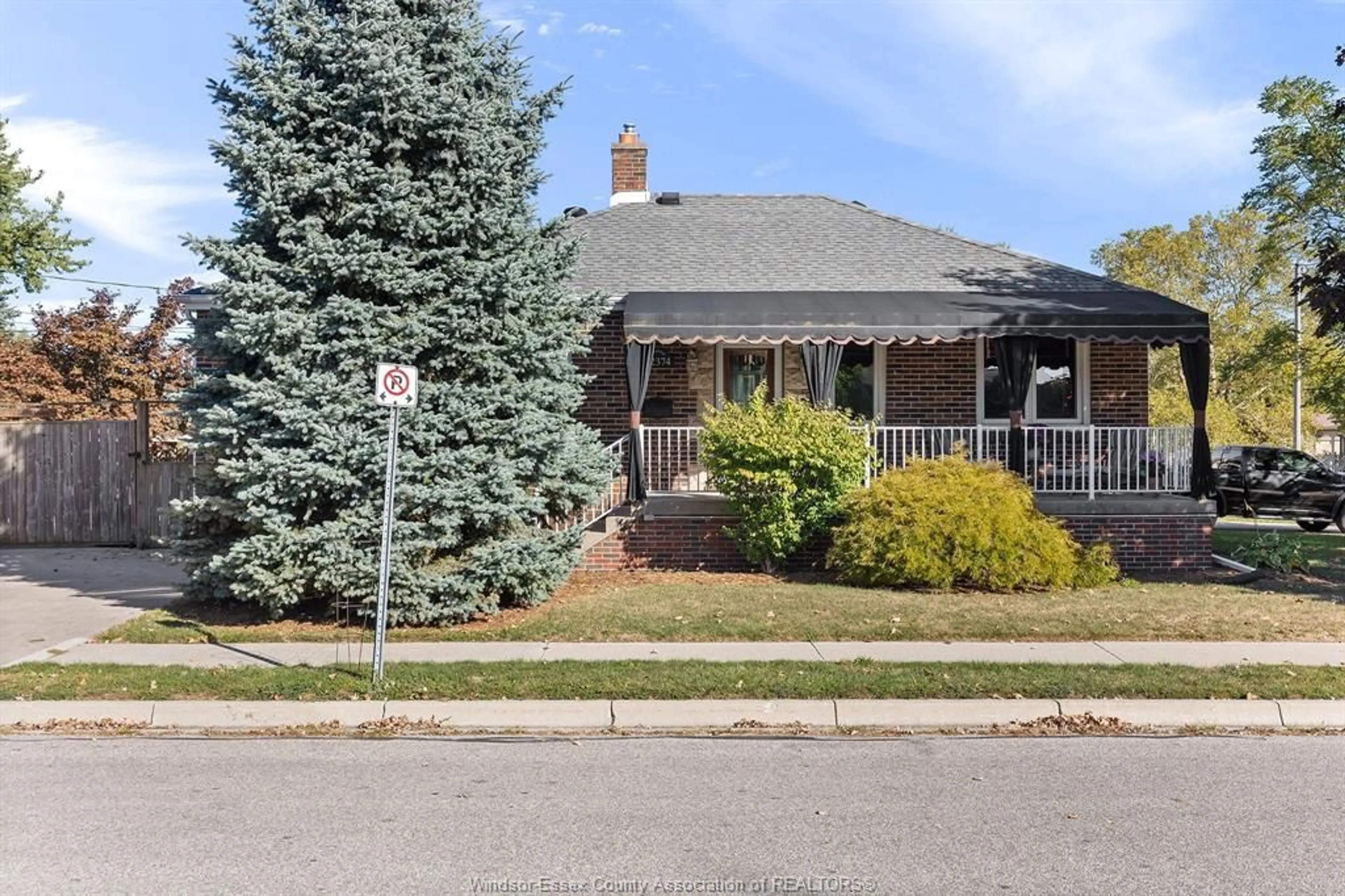 Unknown for 12374 RENAUD St, Tecumseh Ontario N8N 1P6