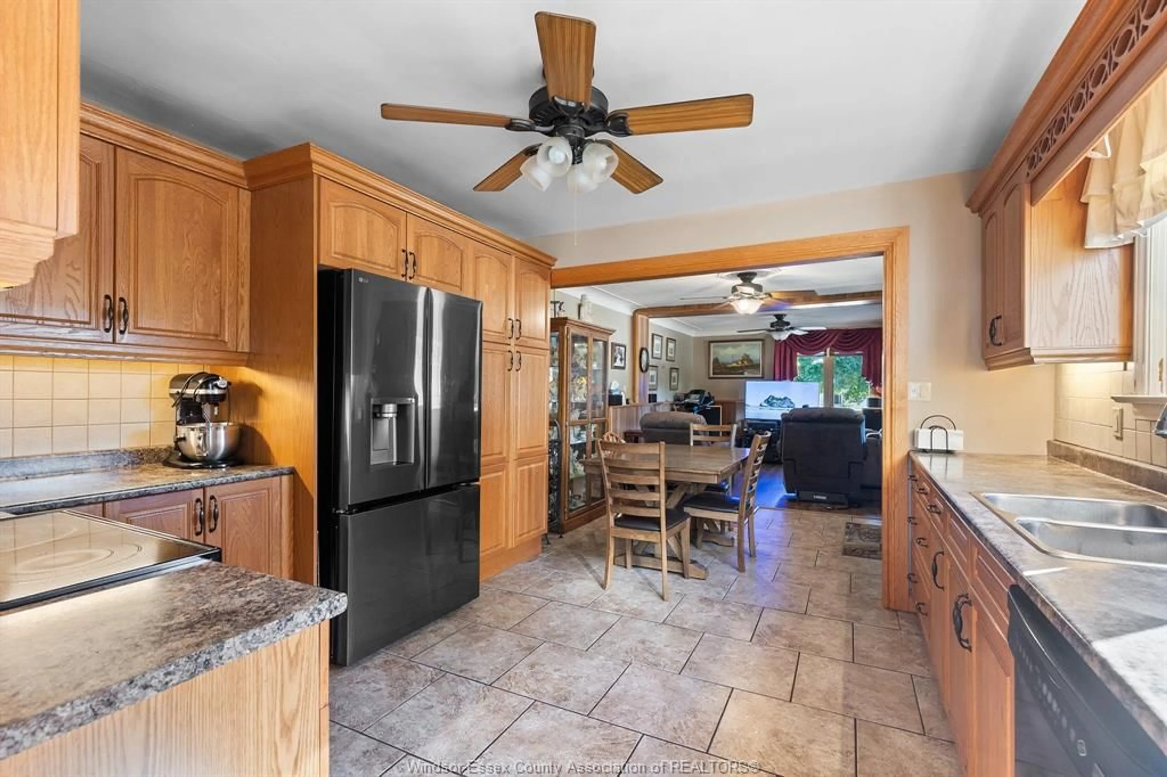 Open concept kitchen, ceramic/tile floor for 12374 RENAUD St, Tecumseh Ontario N8N 1P6