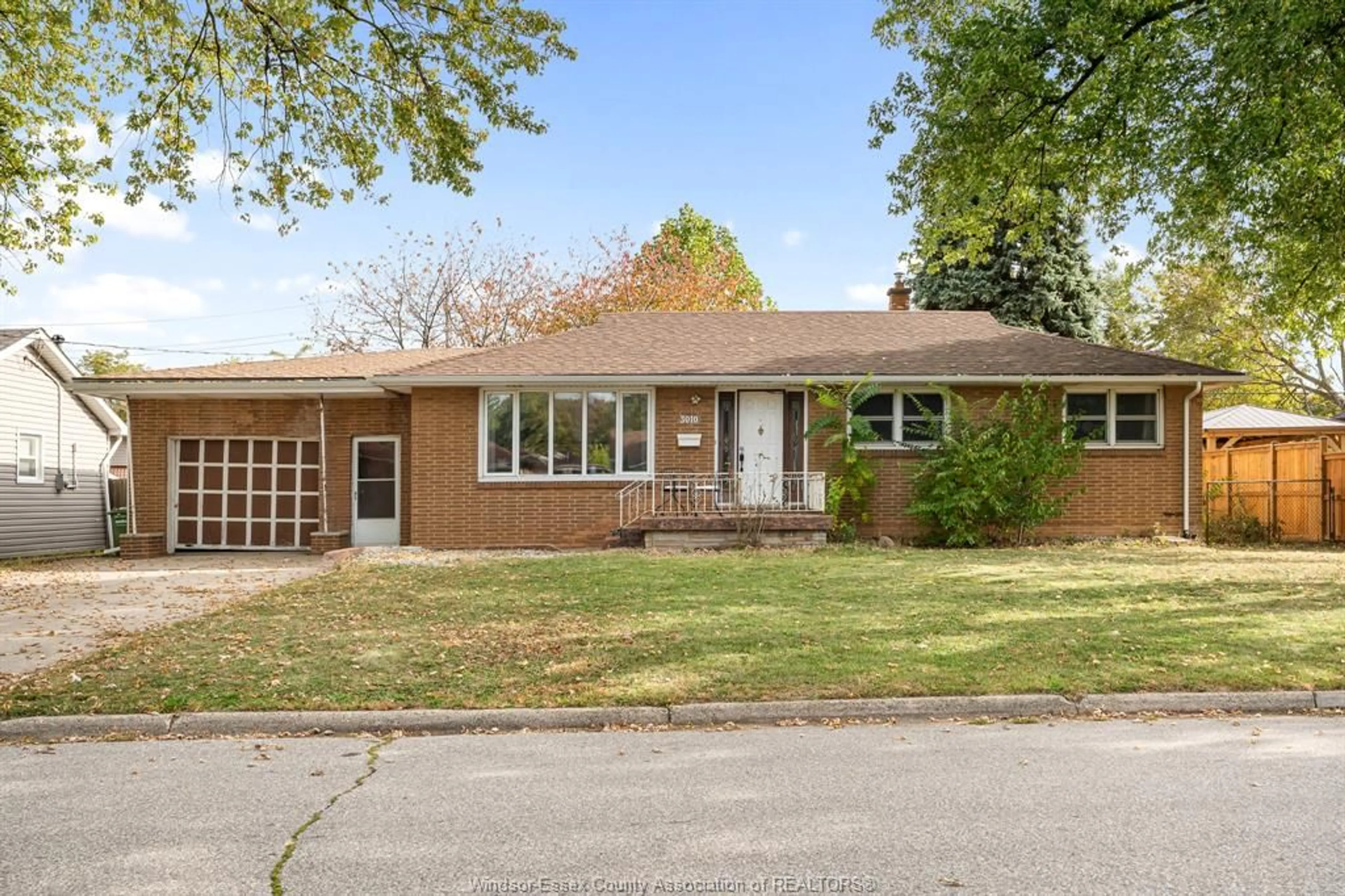 Home with brick exterior material, street for 3010 BYNG Rd, Windsor Ontario N8W 3G7