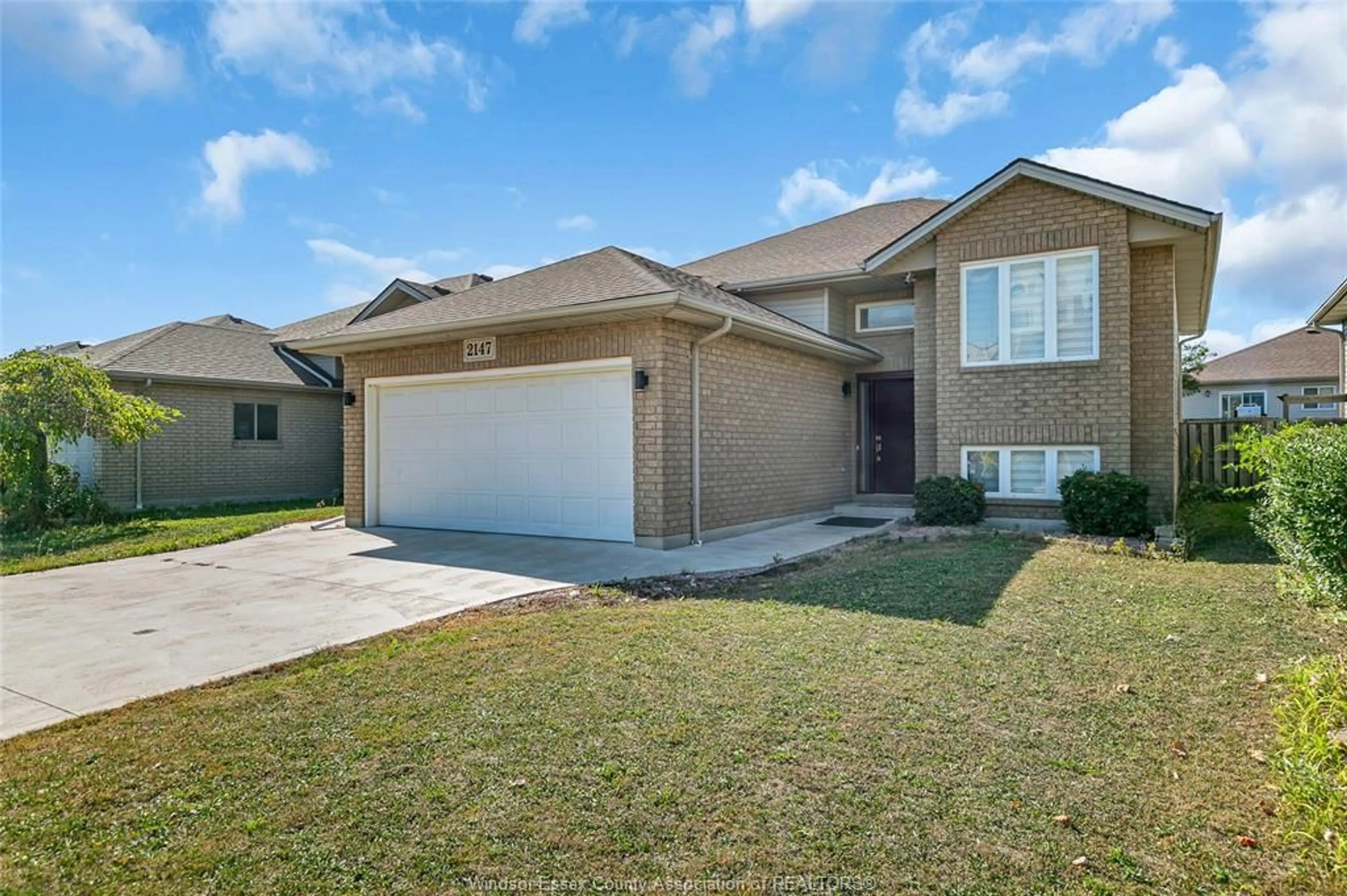 Home with brick exterior material, street for 2147 ROCKPORT St, Windsor Ontario N9G 3A5
