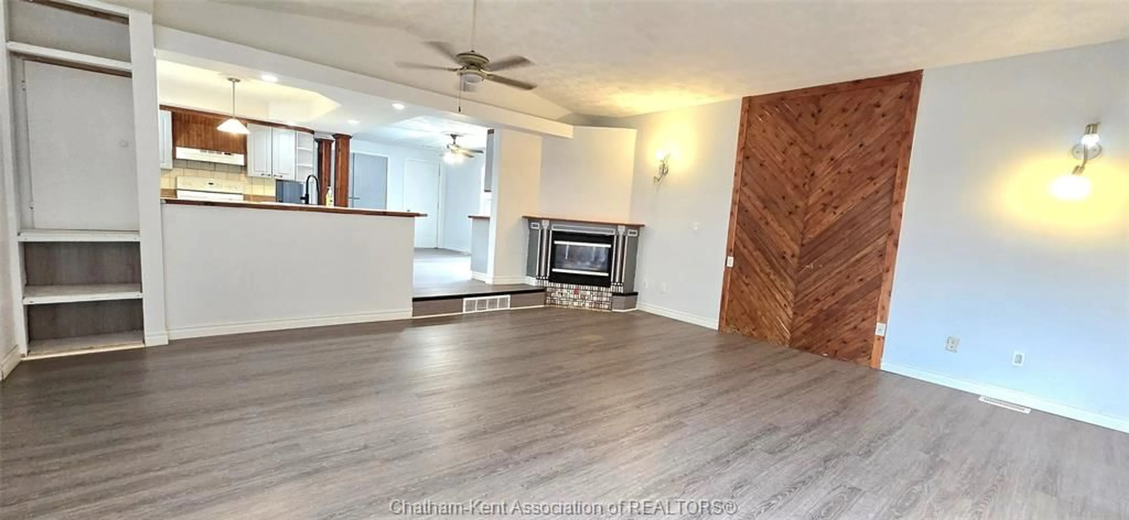 Unknown for 17 Taylor Ave, Chatham Ontario N7L 2T4