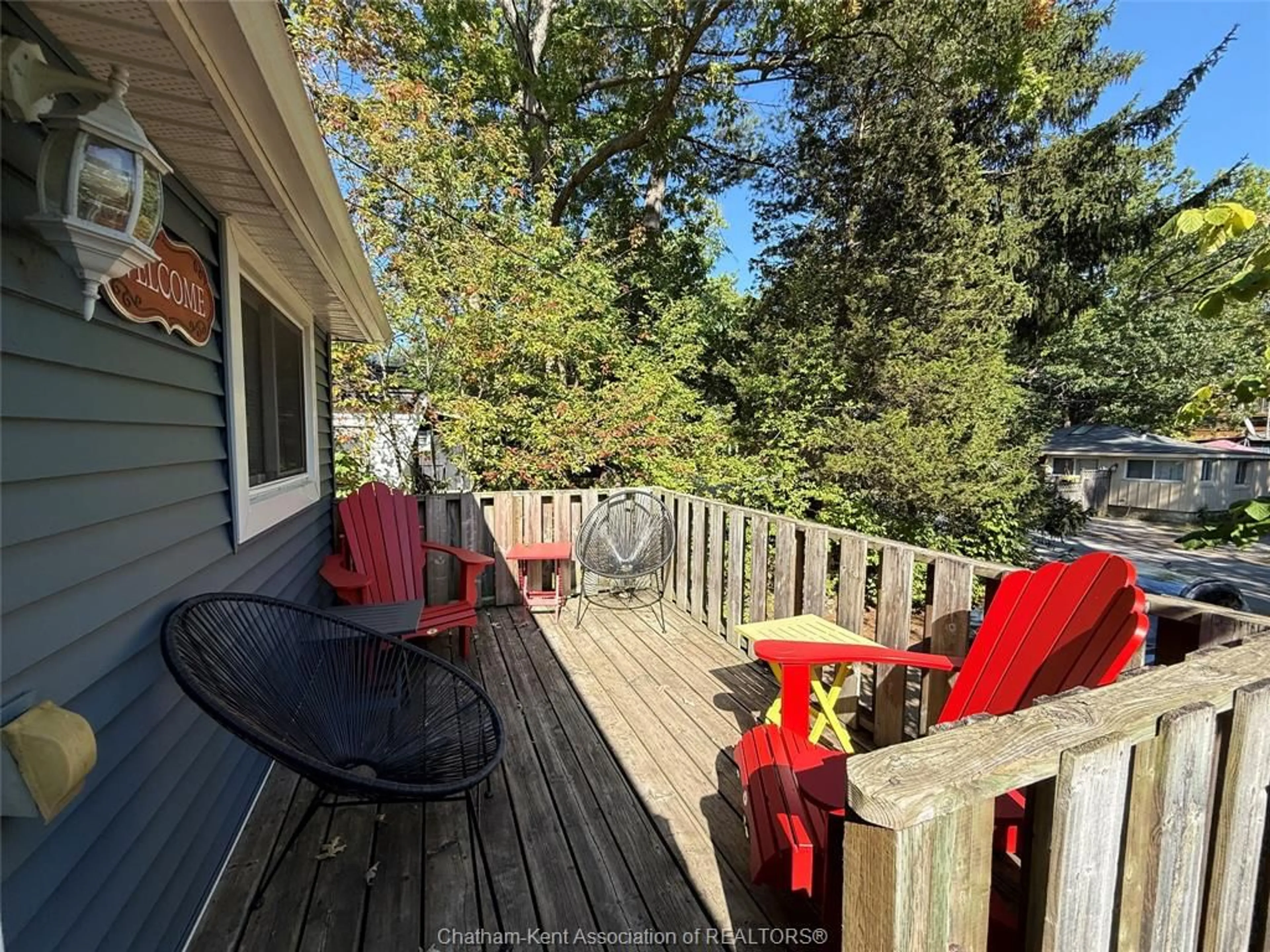 Patio, forest/trees view for 29 ELMWOOD Ave, Grand Bend Ontario L0S 1E4