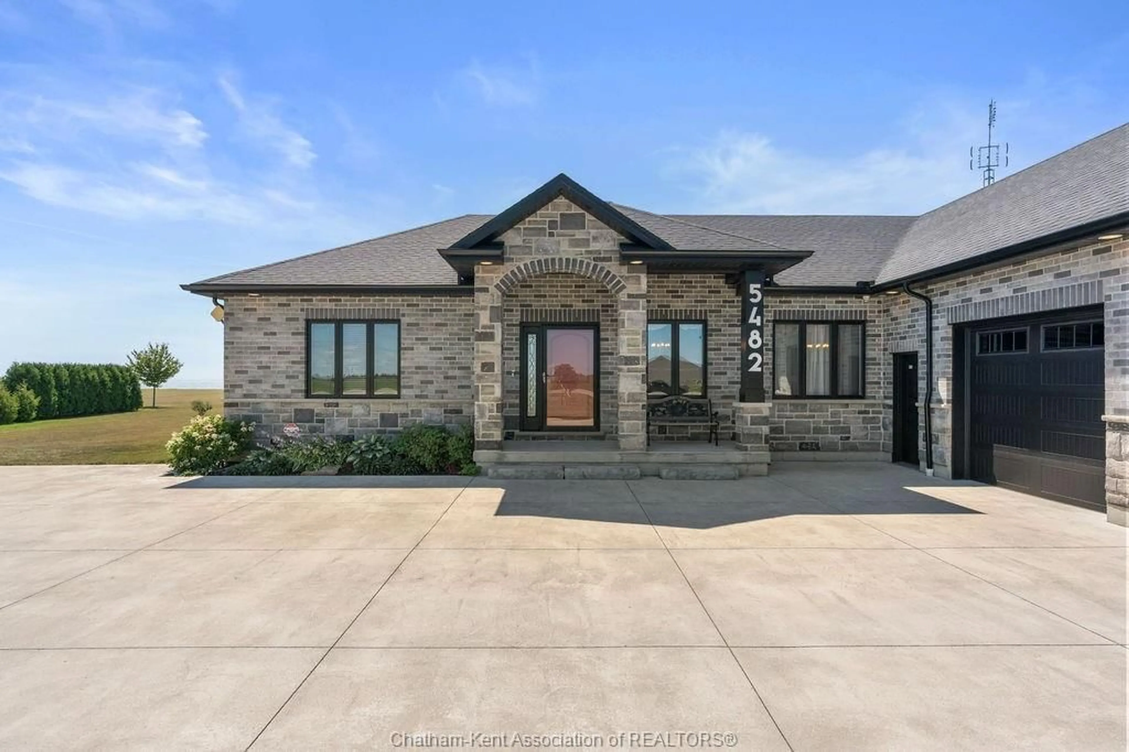 Unknown for 5482 Talbot Trail, Merlin Ontario N0P 1W0