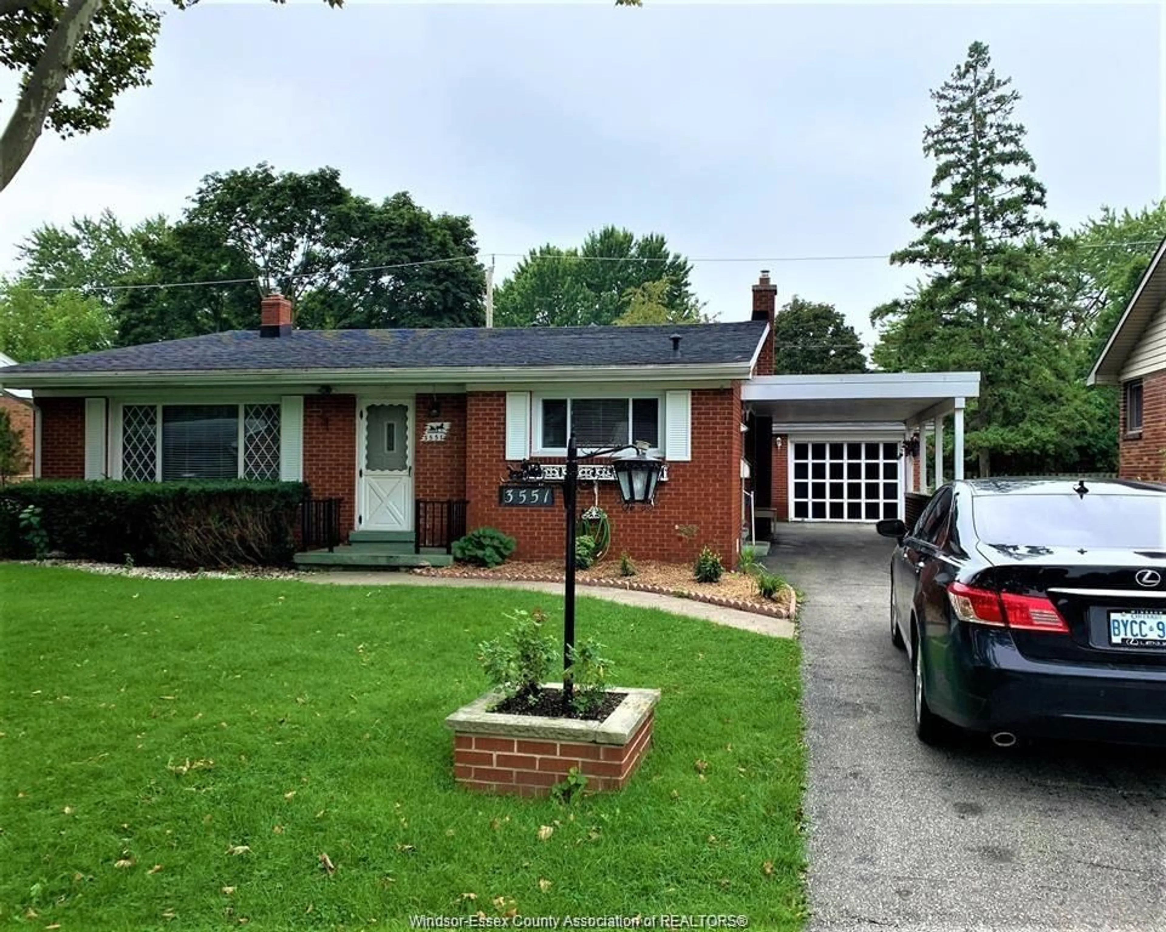 Home with brick exterior material, street for 3551 WOODLAND, Windsor Ontario N9E 1Z9