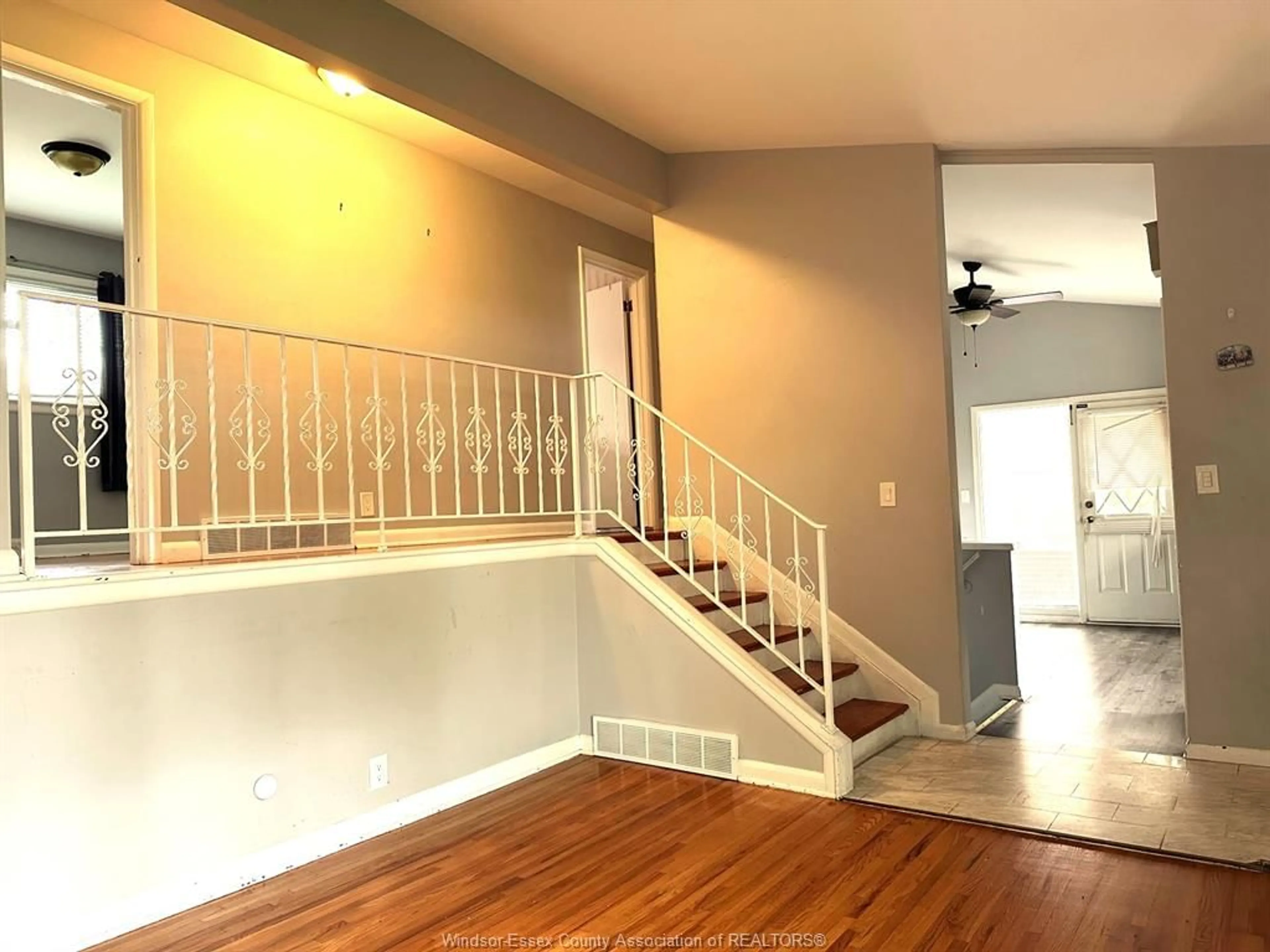 Unknown for 3551 WOODLAND, Windsor Ontario N9E 1Z9