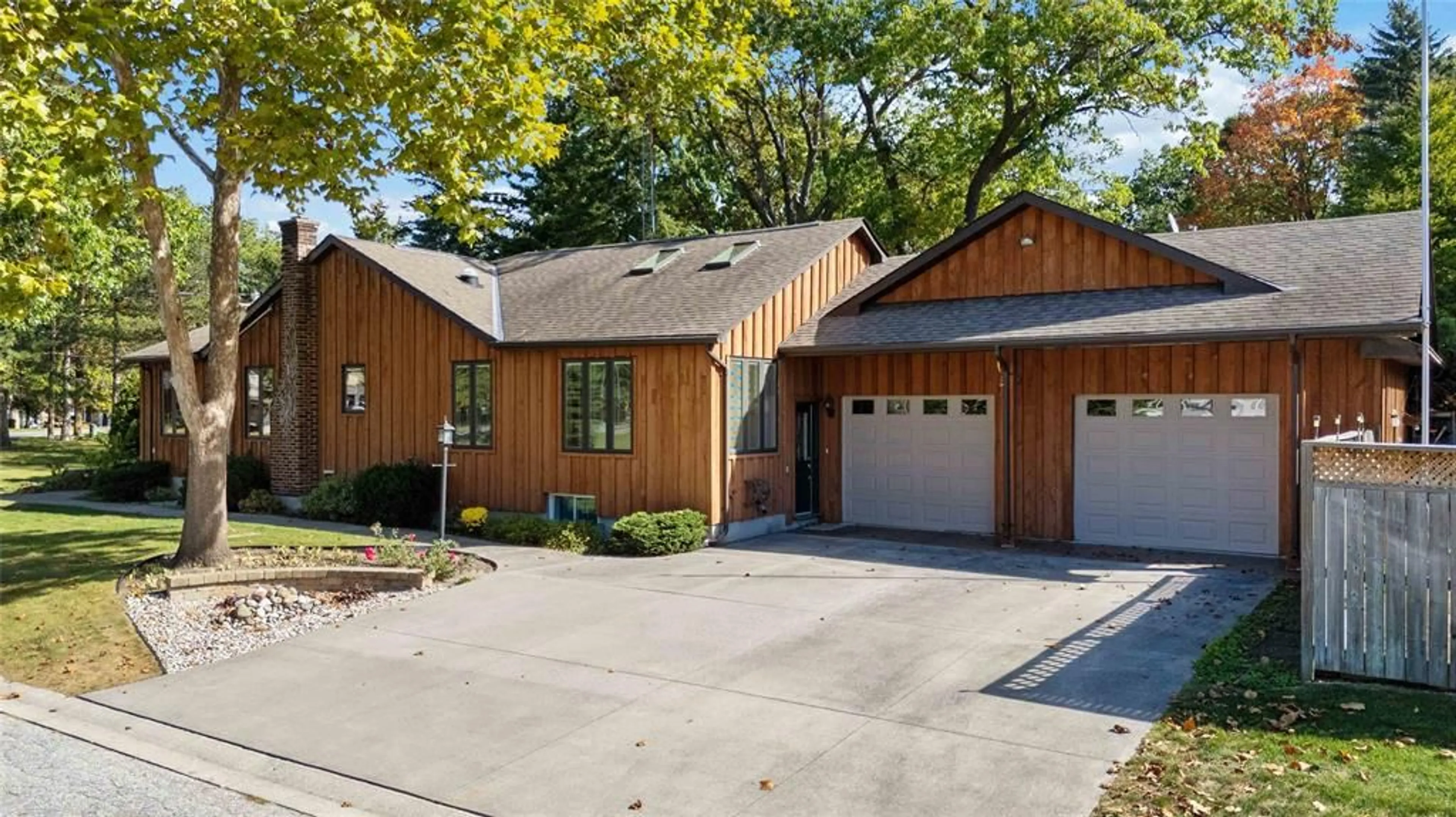 Home with brick exterior material, street for 1311 Lakeshore Rd, Sarnia Ontario N7S 2L9