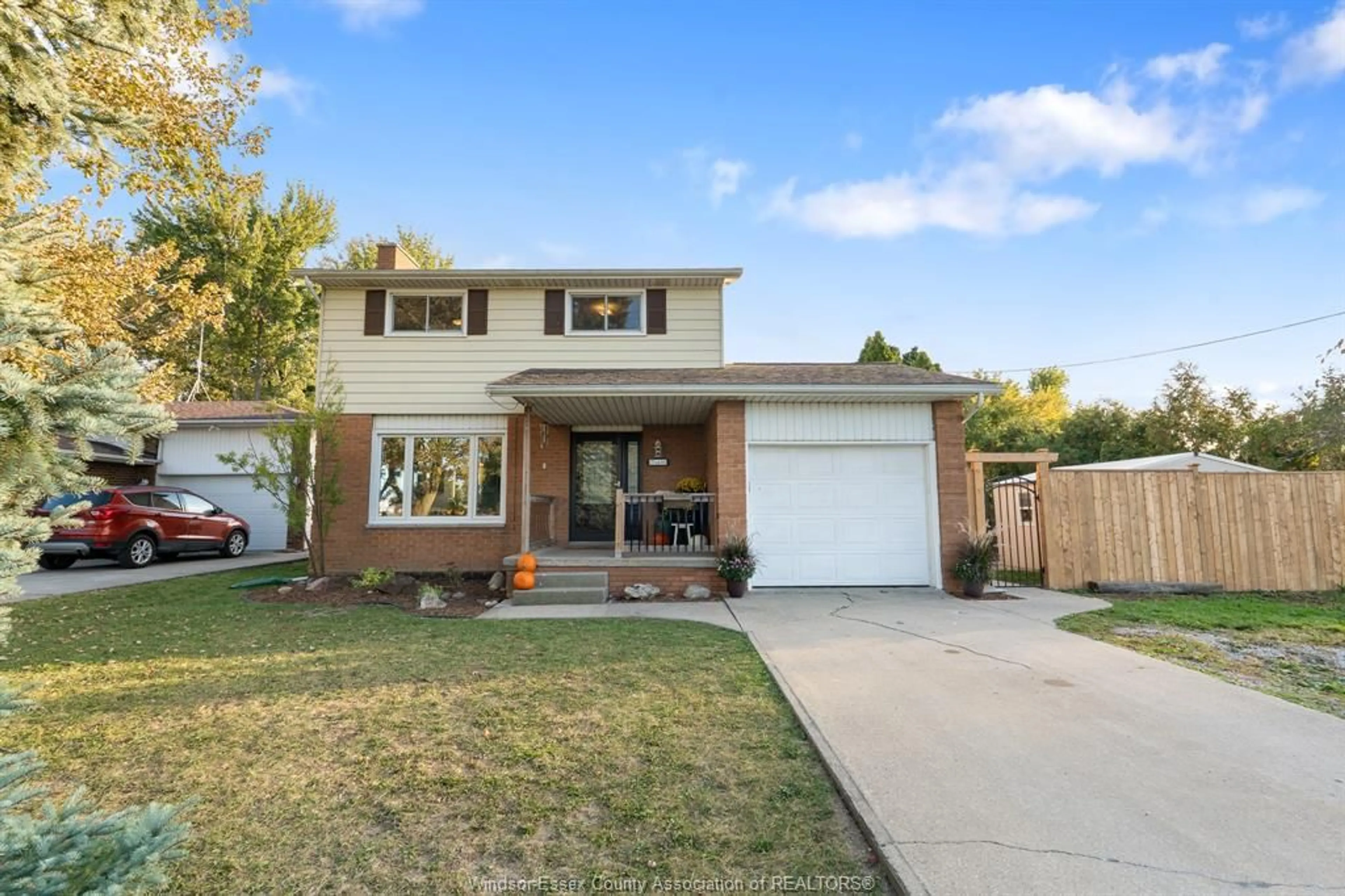 Home with brick exterior material, street for 346 Maidstone Ave, Essex Ontario N8M 2K3