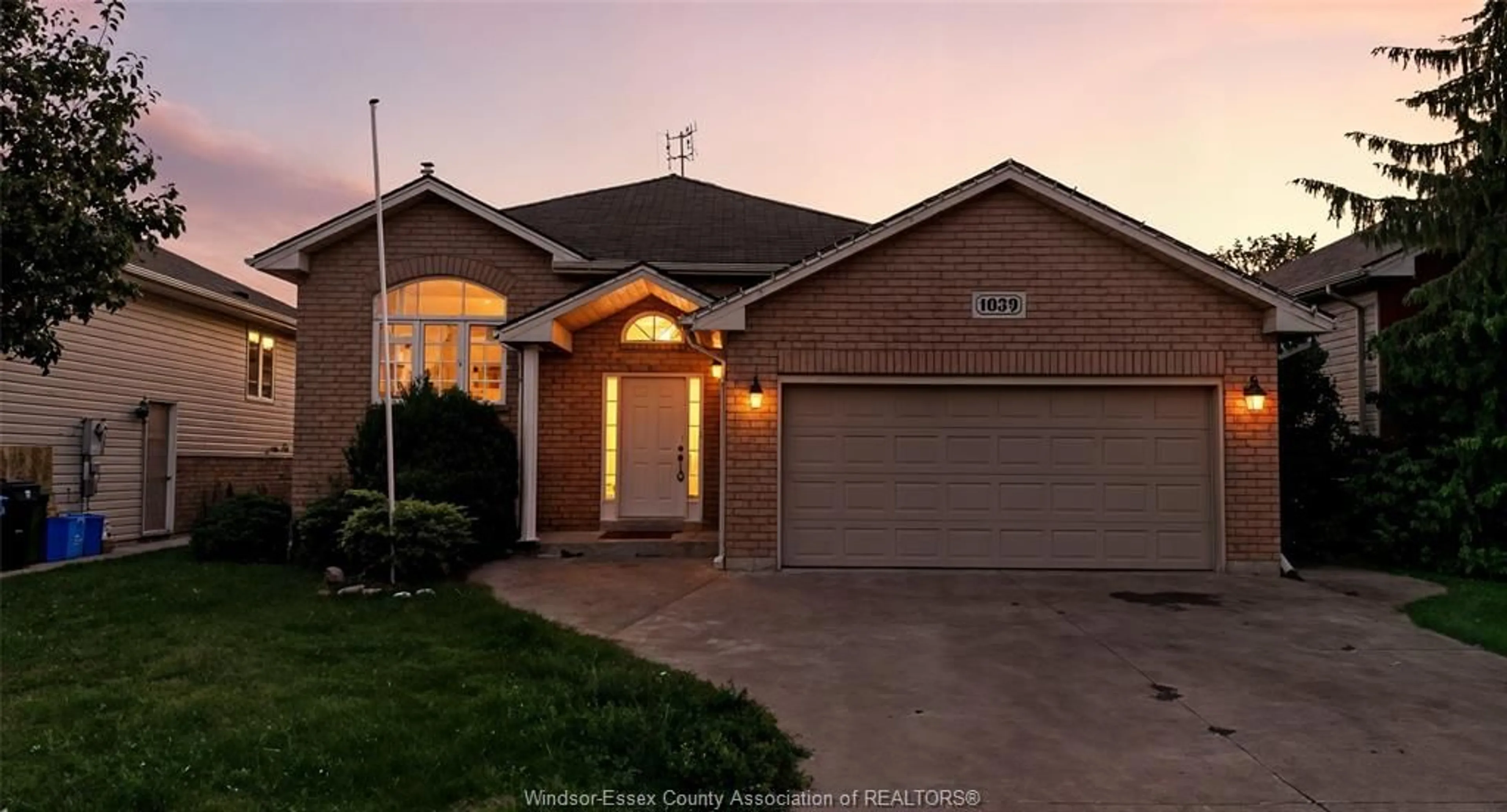 Home with brick exterior material, street for 1039 CLOVER, Windsor Ontario N8P 1V8