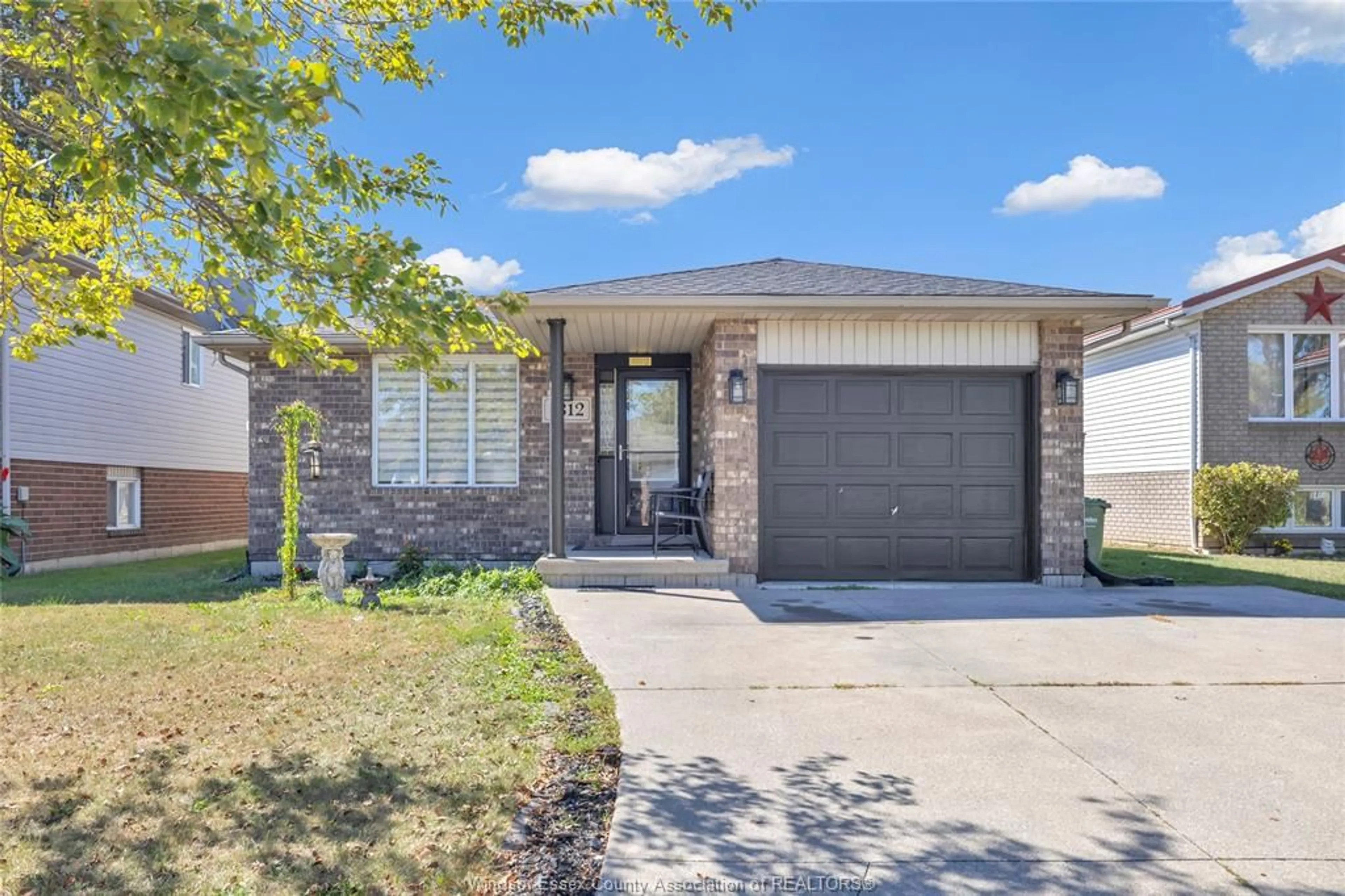 Home with brick exterior material, street for 1812 VICKY Cir, Windsor Ontario N8W 5P6