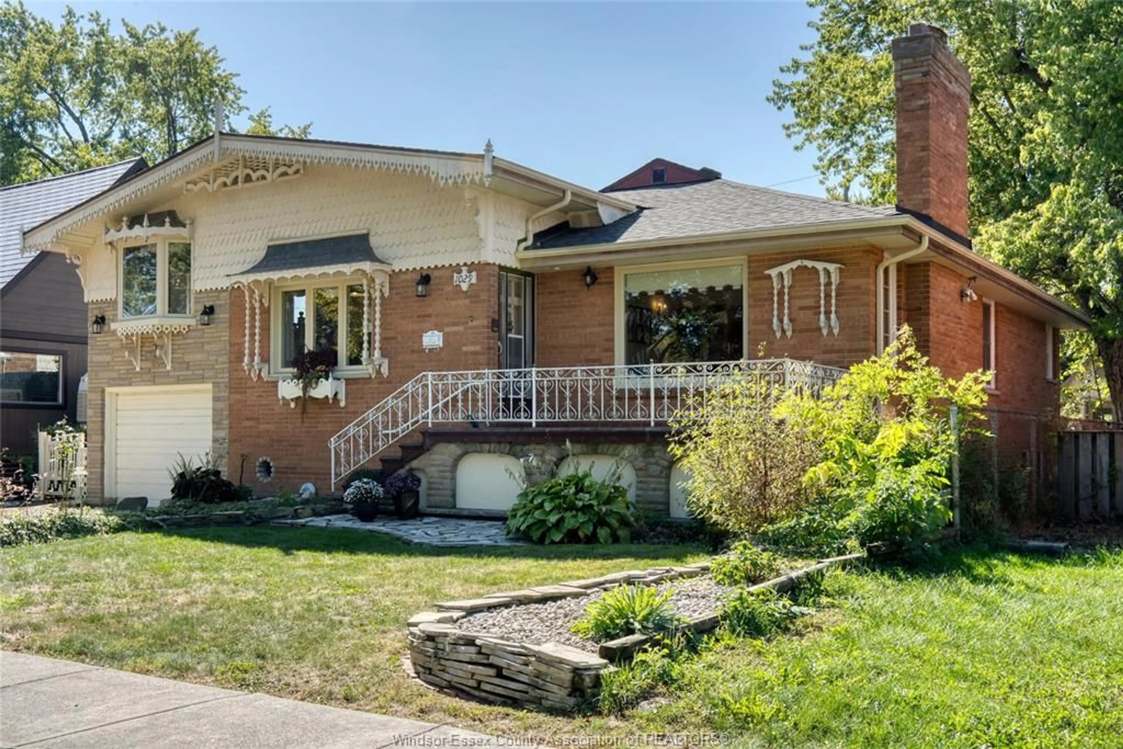 Home with brick exterior material, street for 1029 JANISSE, Windsor Ontario N8S 2V9