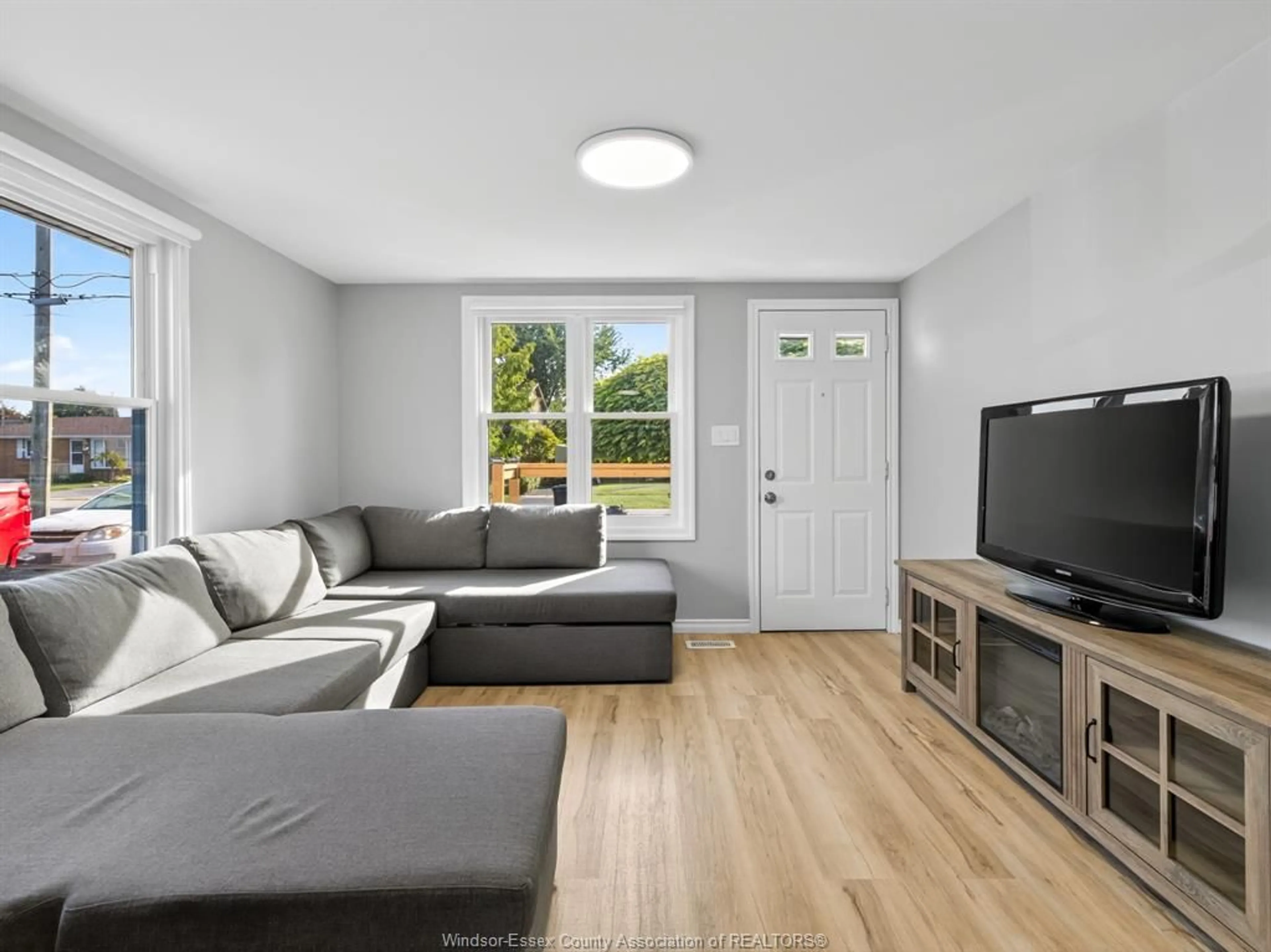Living room with furniture, unknown for 295 VICTORY St, LaSalle Ontario N9J 1V5