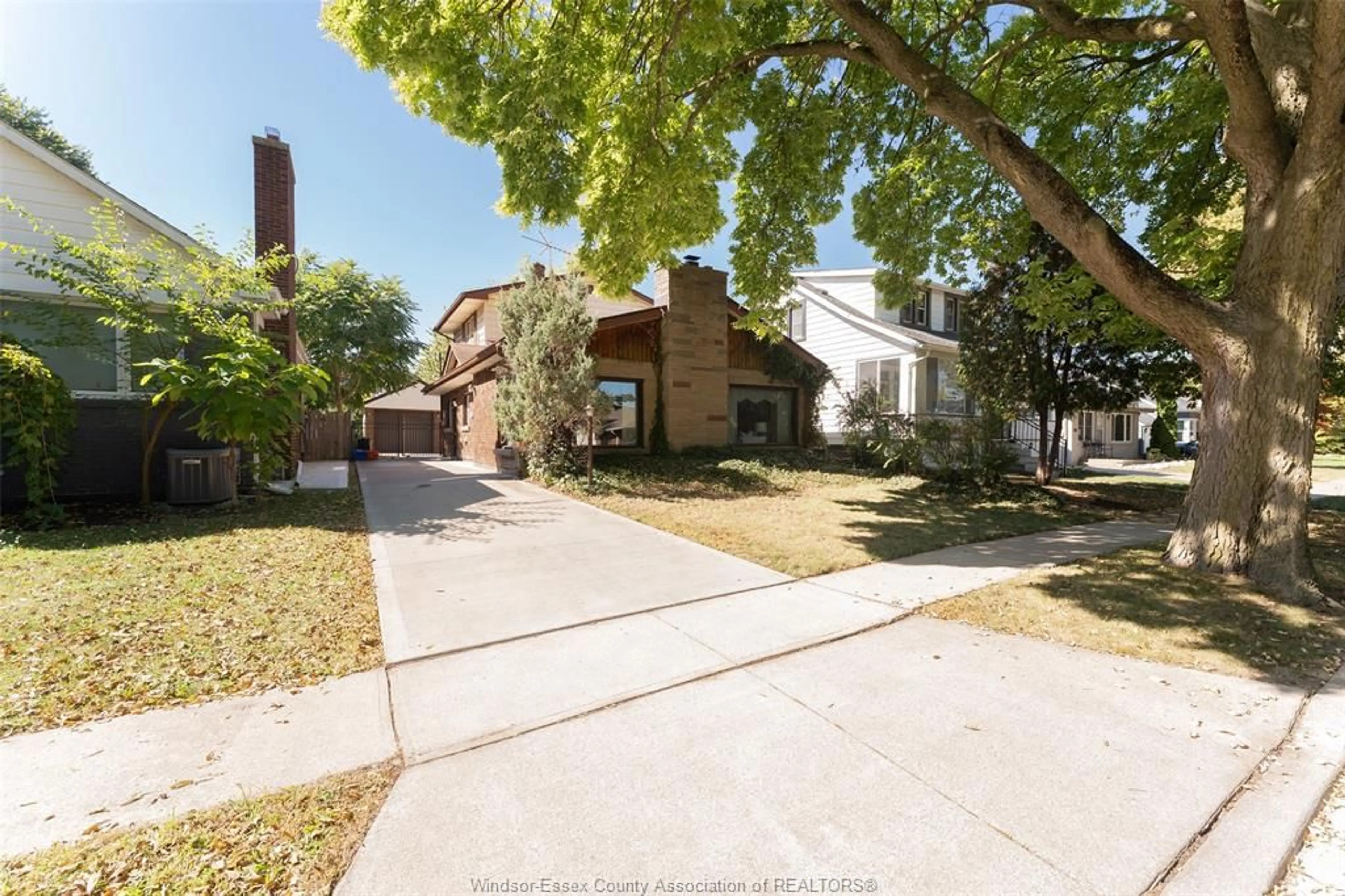 Unknown for 281 BELLEPERCHE Pl, Windsor Ontario N8S 3B6