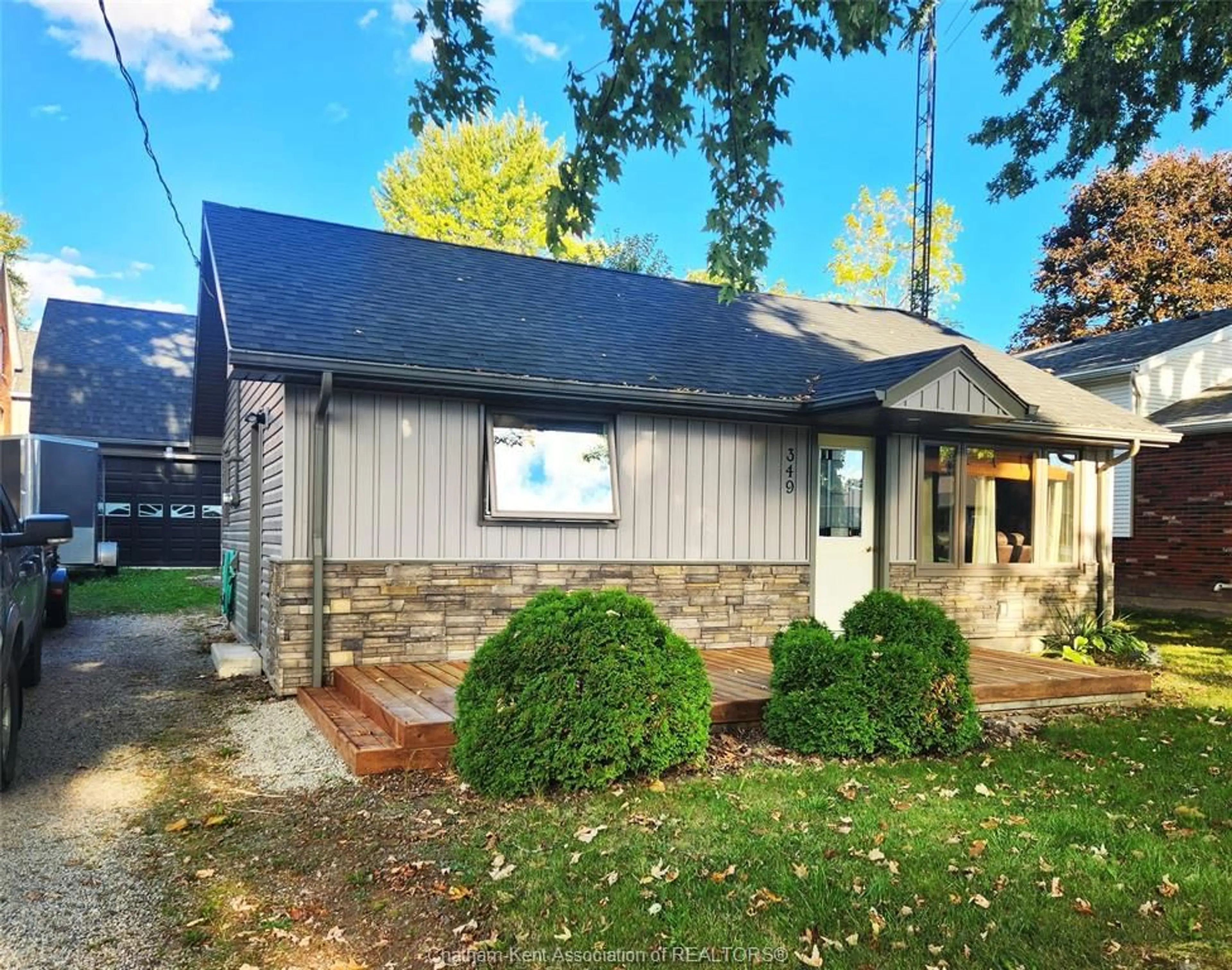 Home with vinyl exterior material, street for 349 Catherine St, Blenheim Ontario N0P 1A0