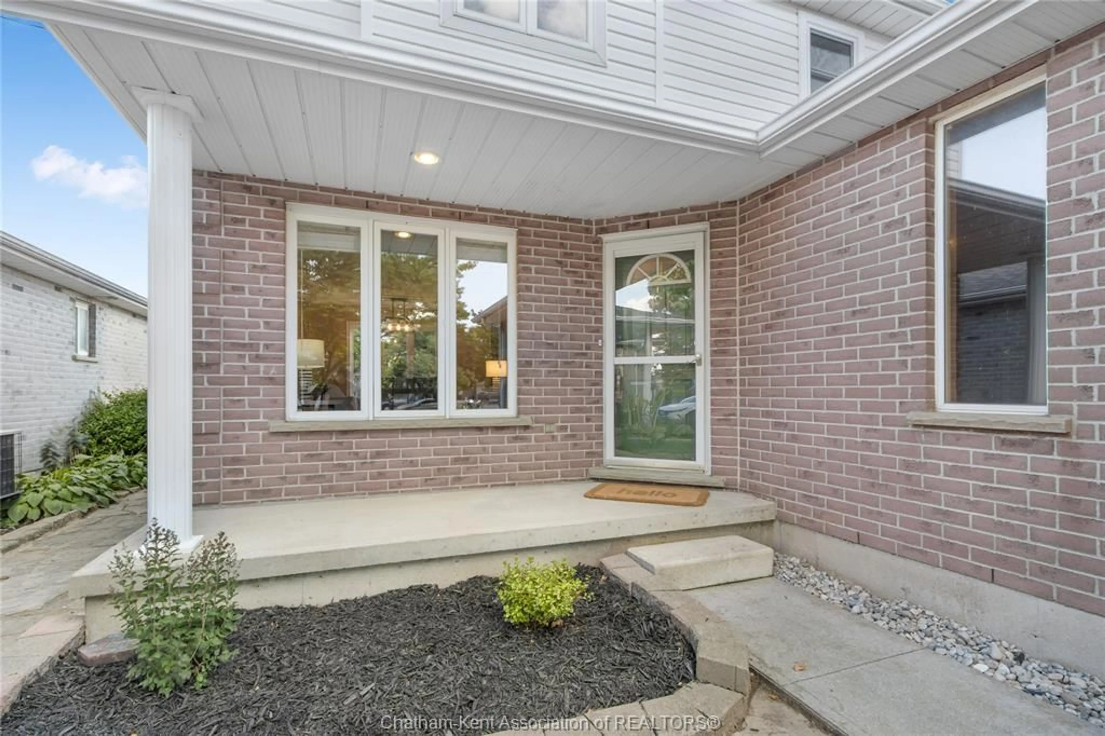 Unknown for 198 BRISTOL Dr, Chatham Ontario N7M 6K8