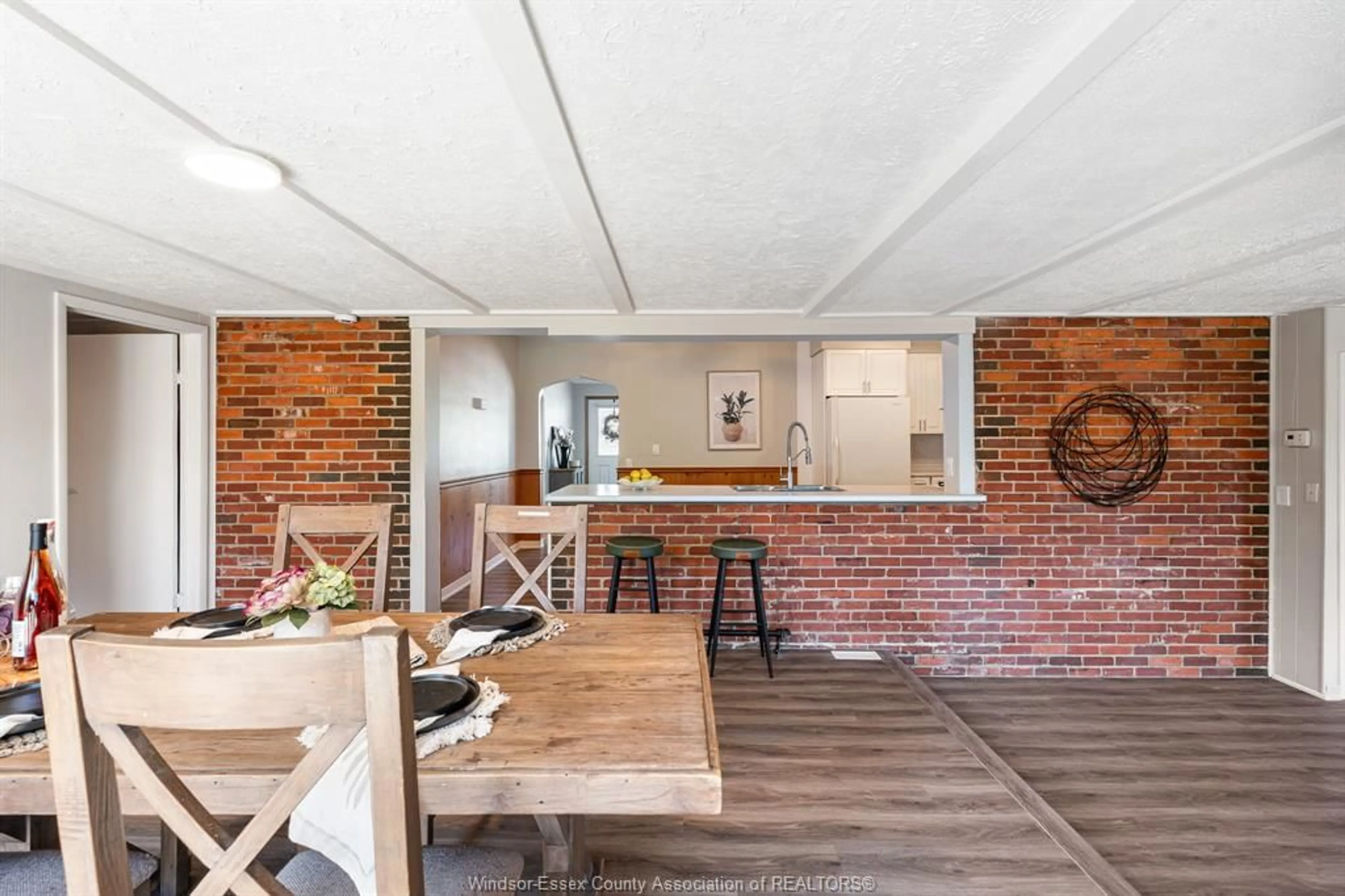Open concept kitchen, unknown for 98 Jasperson, Kingsville Ontario N9Y 1G9