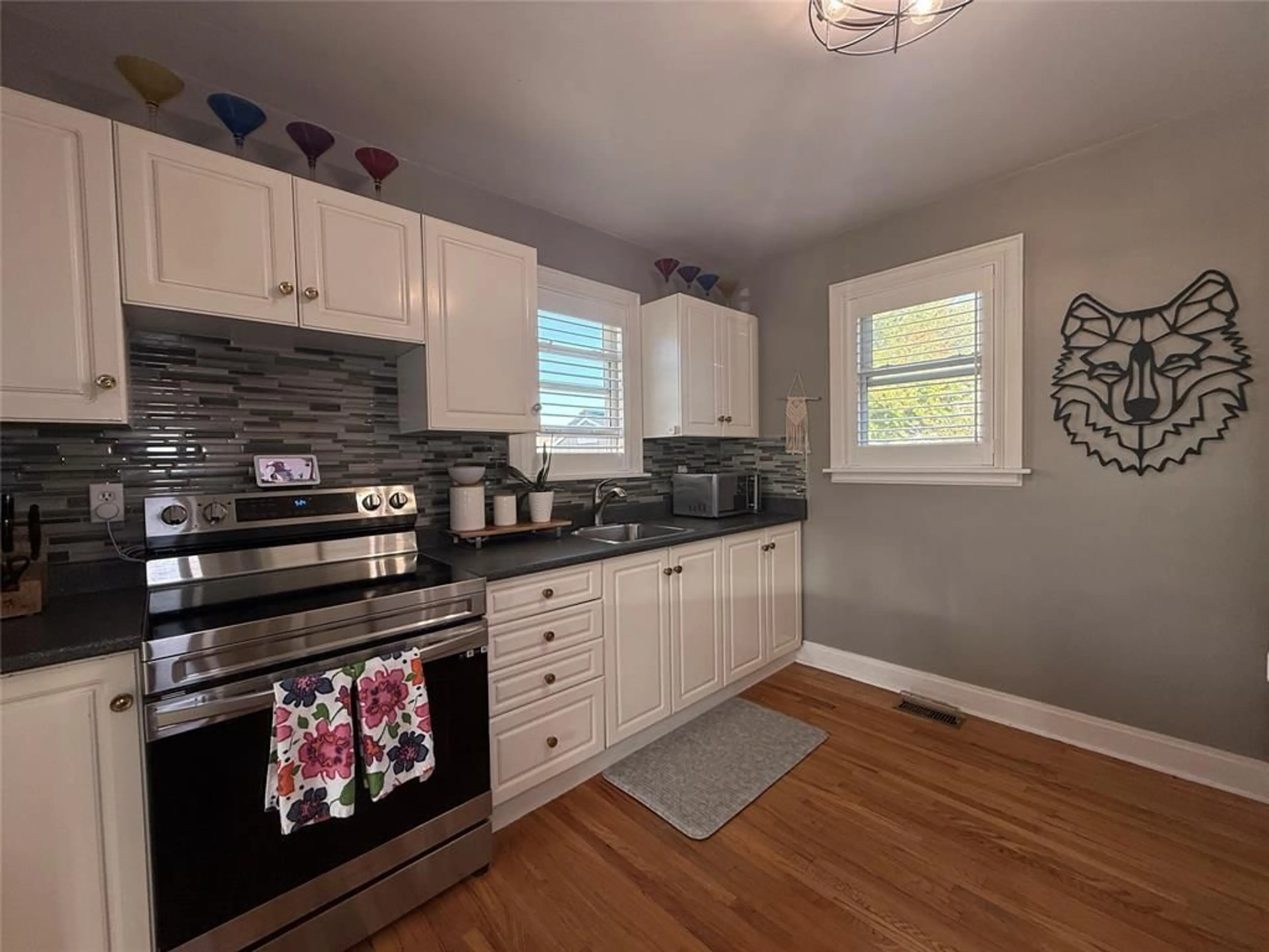 Unknown for 326 Cotterbury St, Sarnia Ontario N7T 6M6