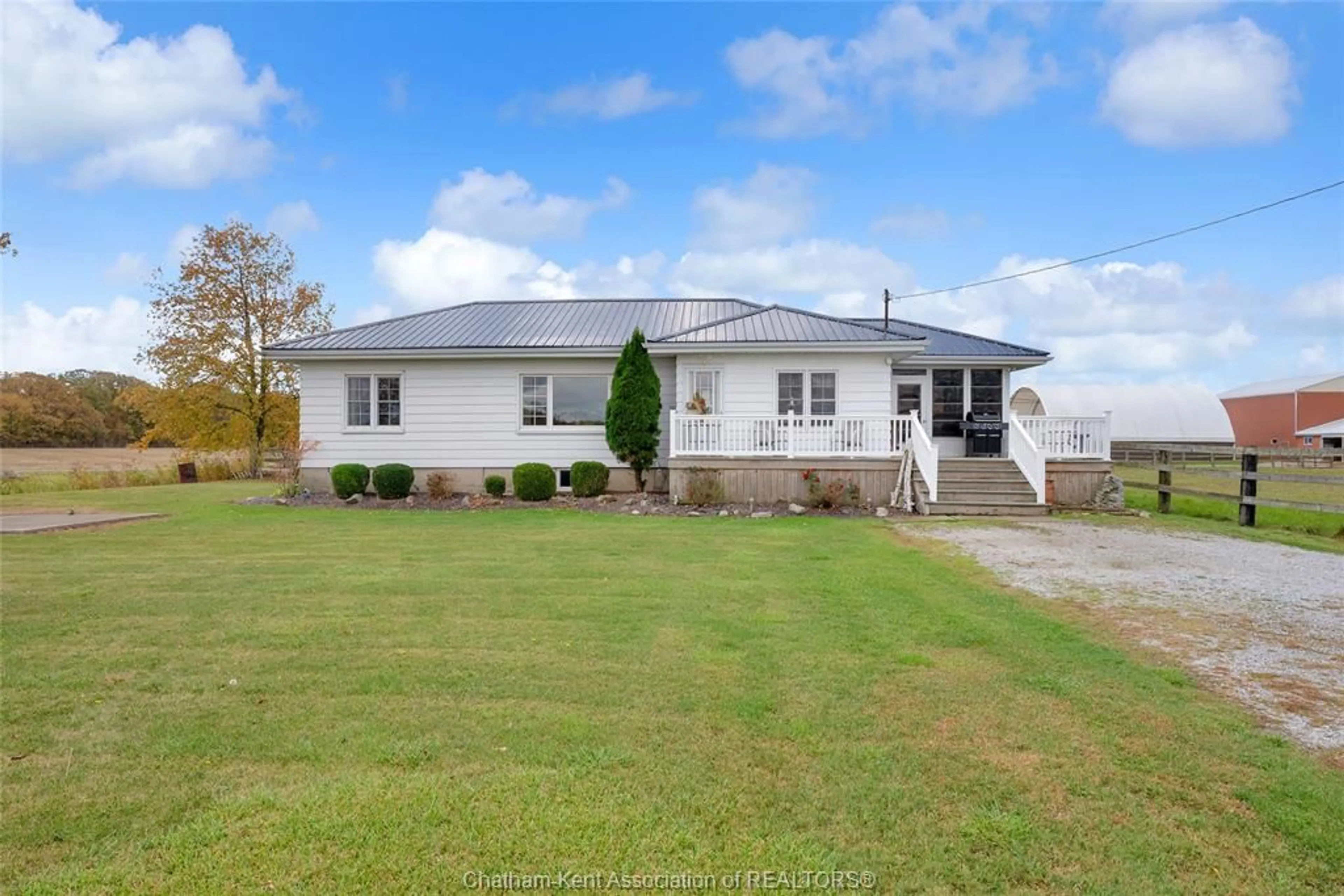 A pic from outside/outdoor area/front of a property/back of a property/a pic from drone, unknown for 637 Wilkesport Line, Sombra Ontario N0P 2H0