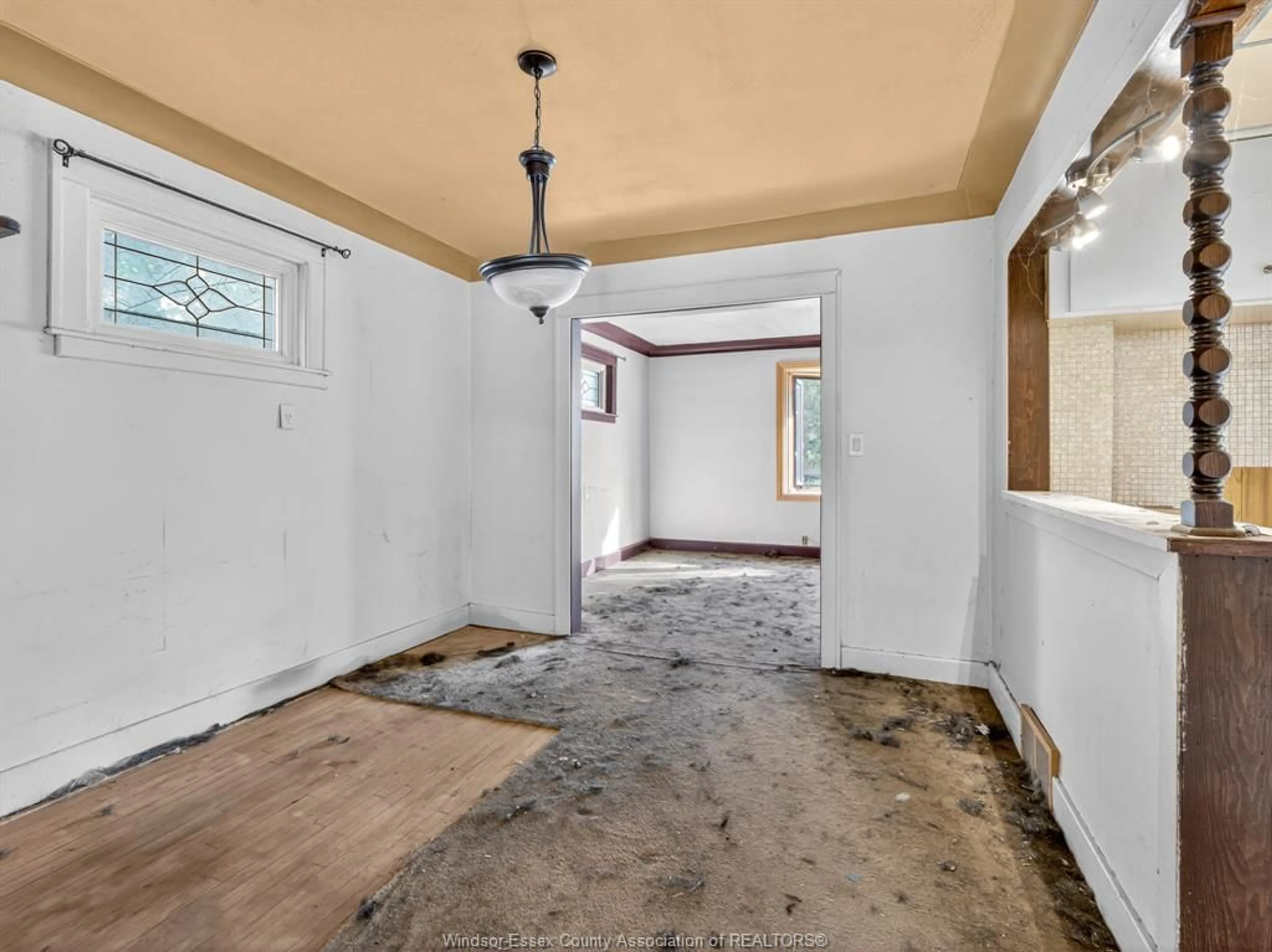 Unknown for 1597 BRUCE Ave, Windsor Ontario N8X 1Y1