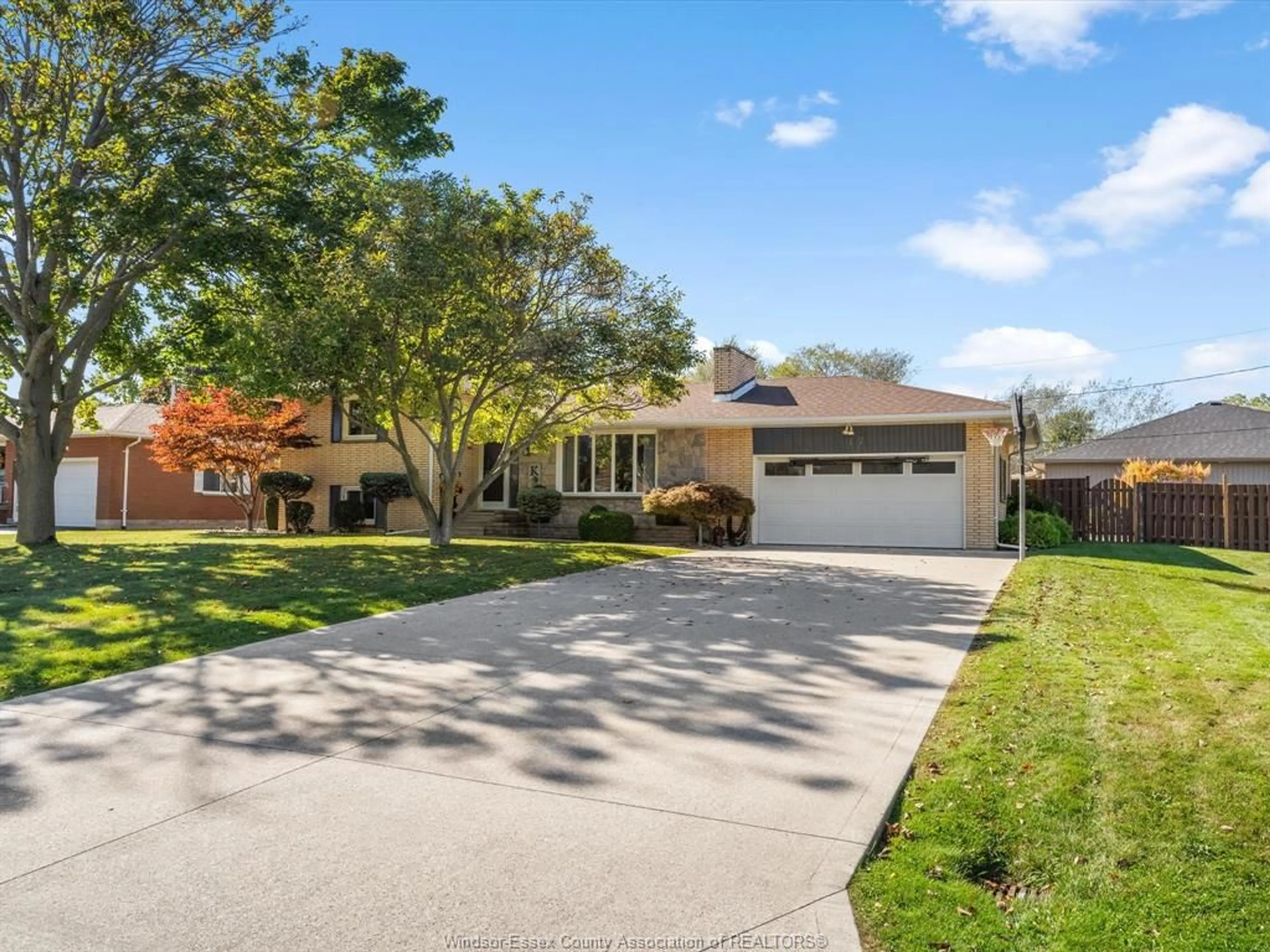 Home with brick exterior material, street for 17 BRUCE Crt, Wheatley Ontario N0P 2P0