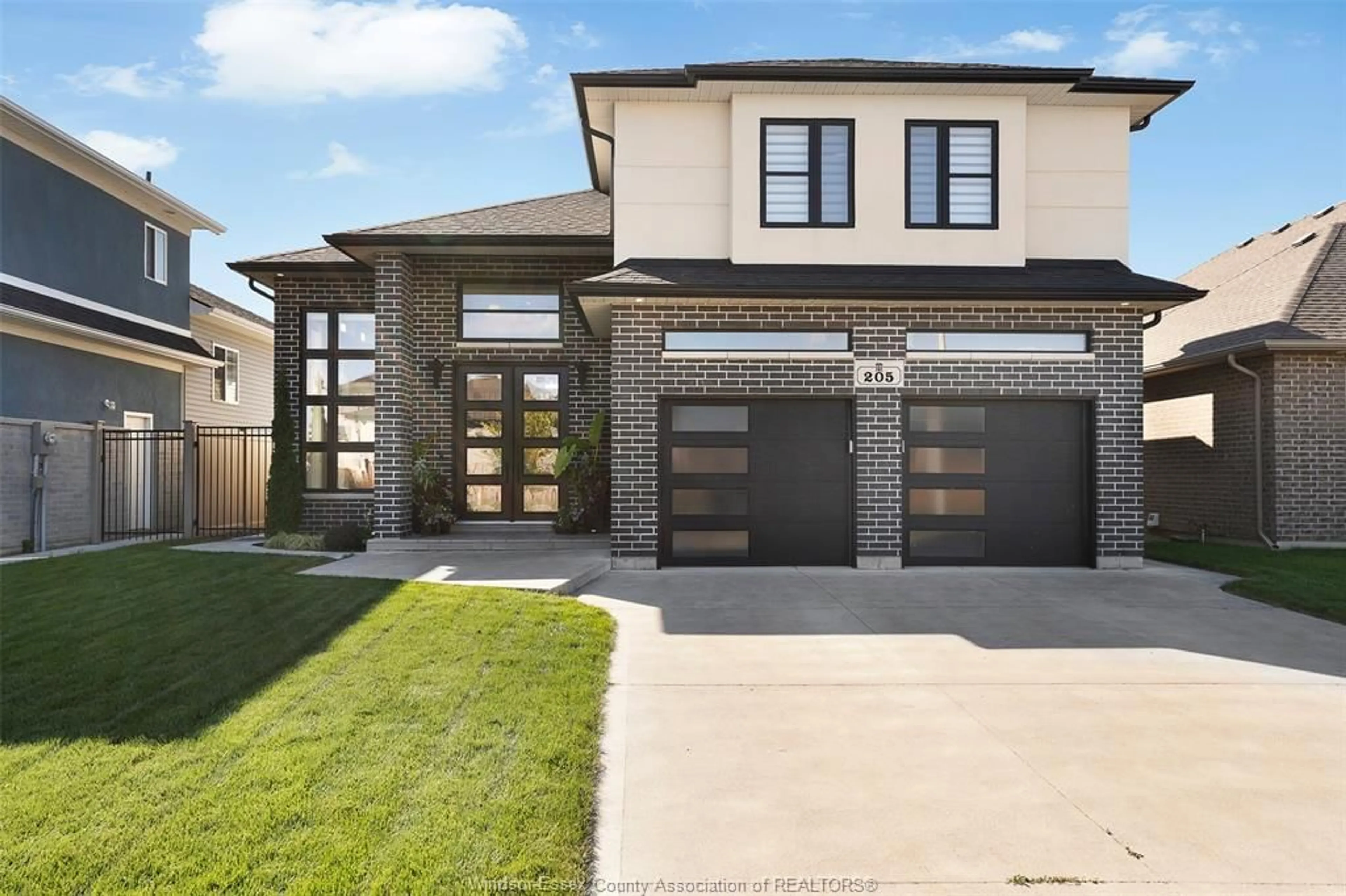 Home with brick exterior material, street for 205 MULLEN Cres, Amherstburg Ontario N9V 0C2