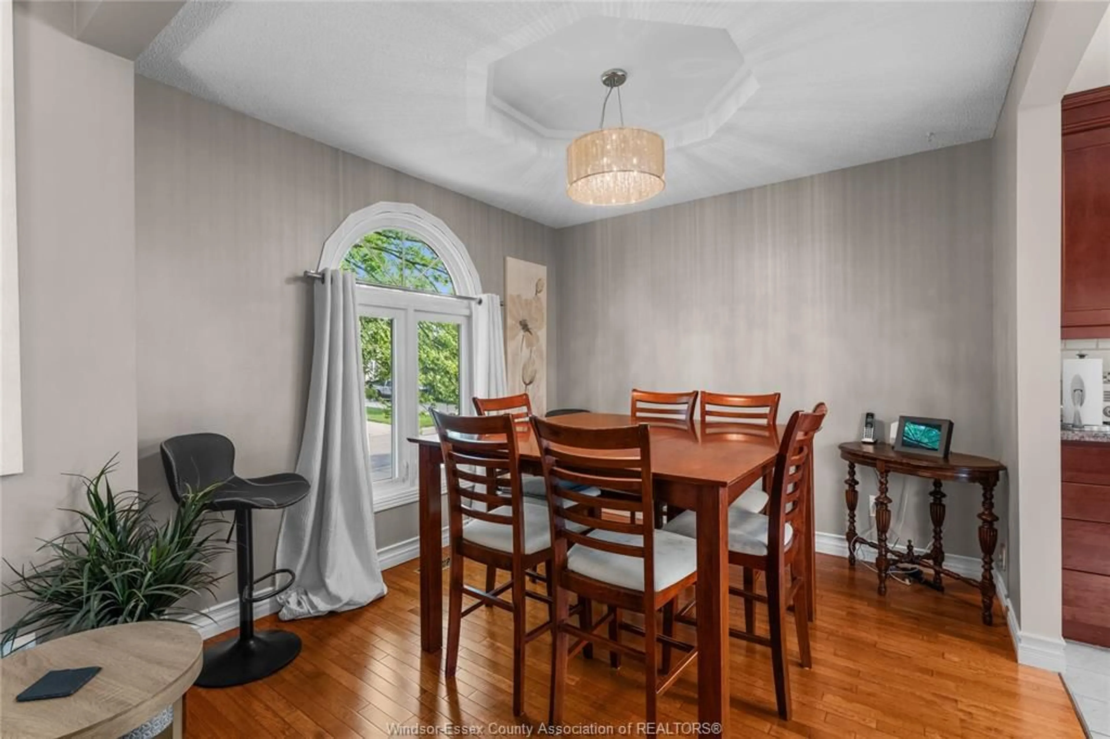 Dining room, unknown for 1475 SUGARWOOD Cres, LaSalle Ontario N9H 2H3