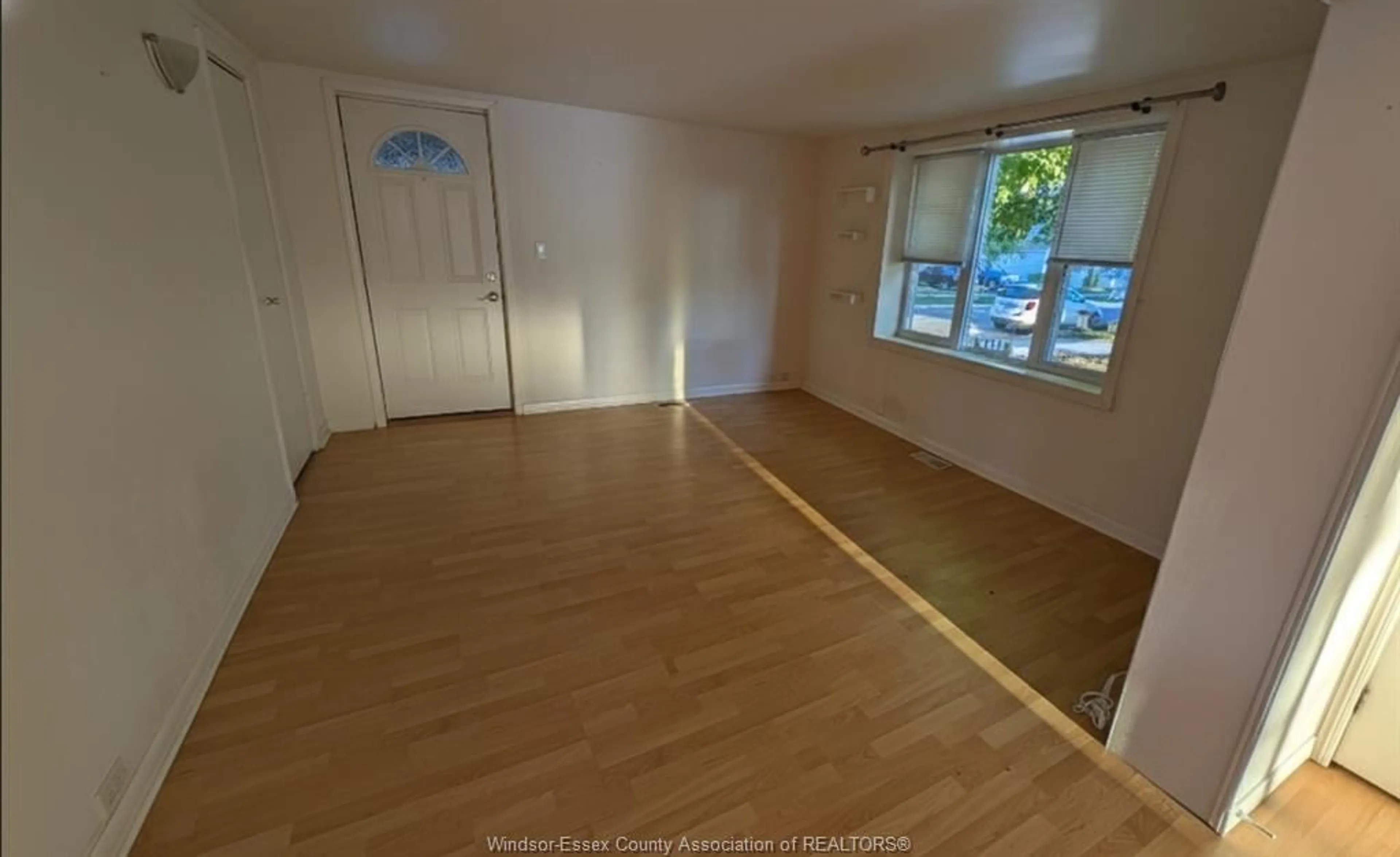 A pic of a room for 274 GEORGE ST, Amherstburg Ontario N9V 2G2