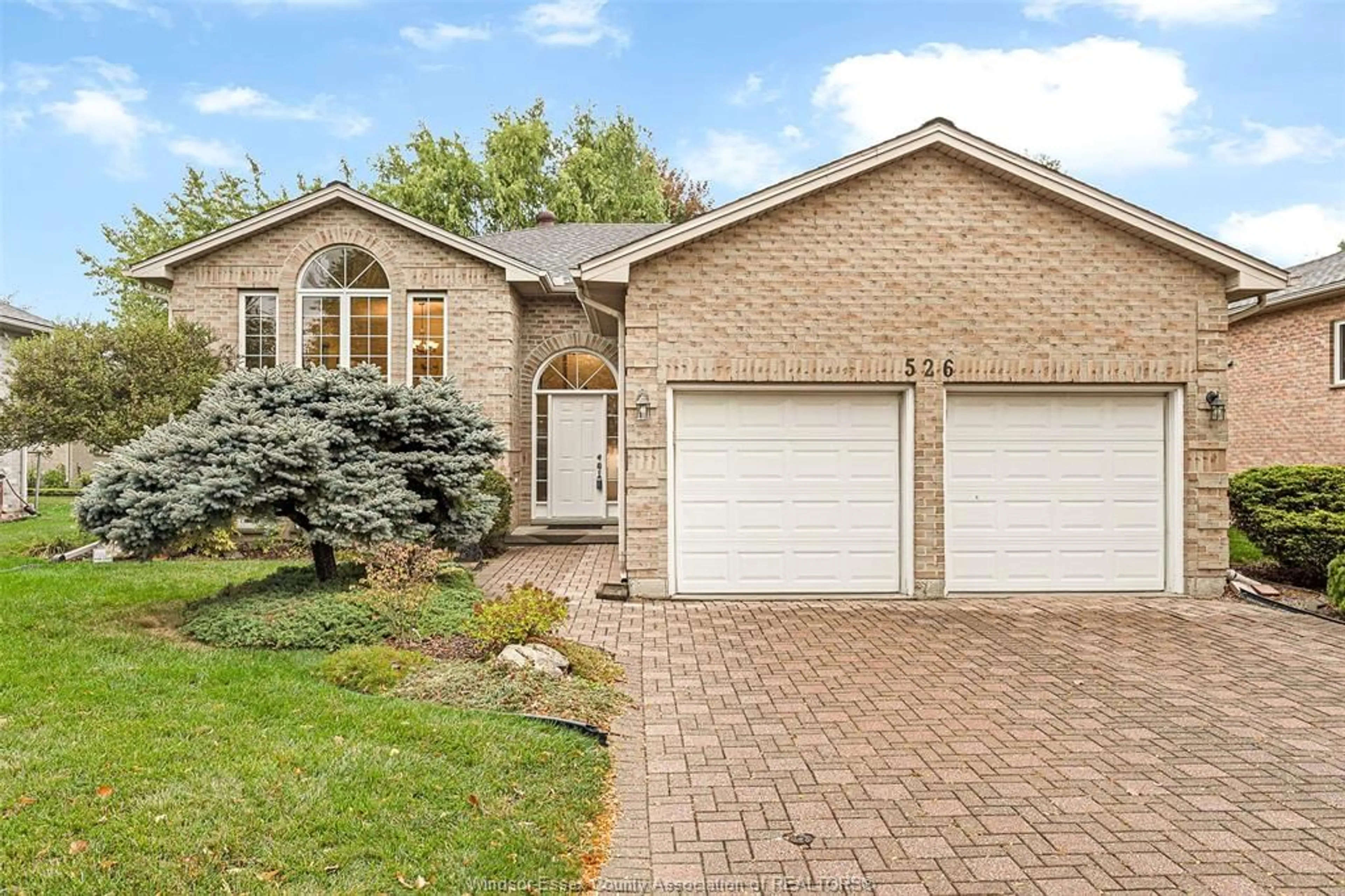 Home with brick exterior material, street for 526 RODFAM, Windsor Ontario N9G 2W1