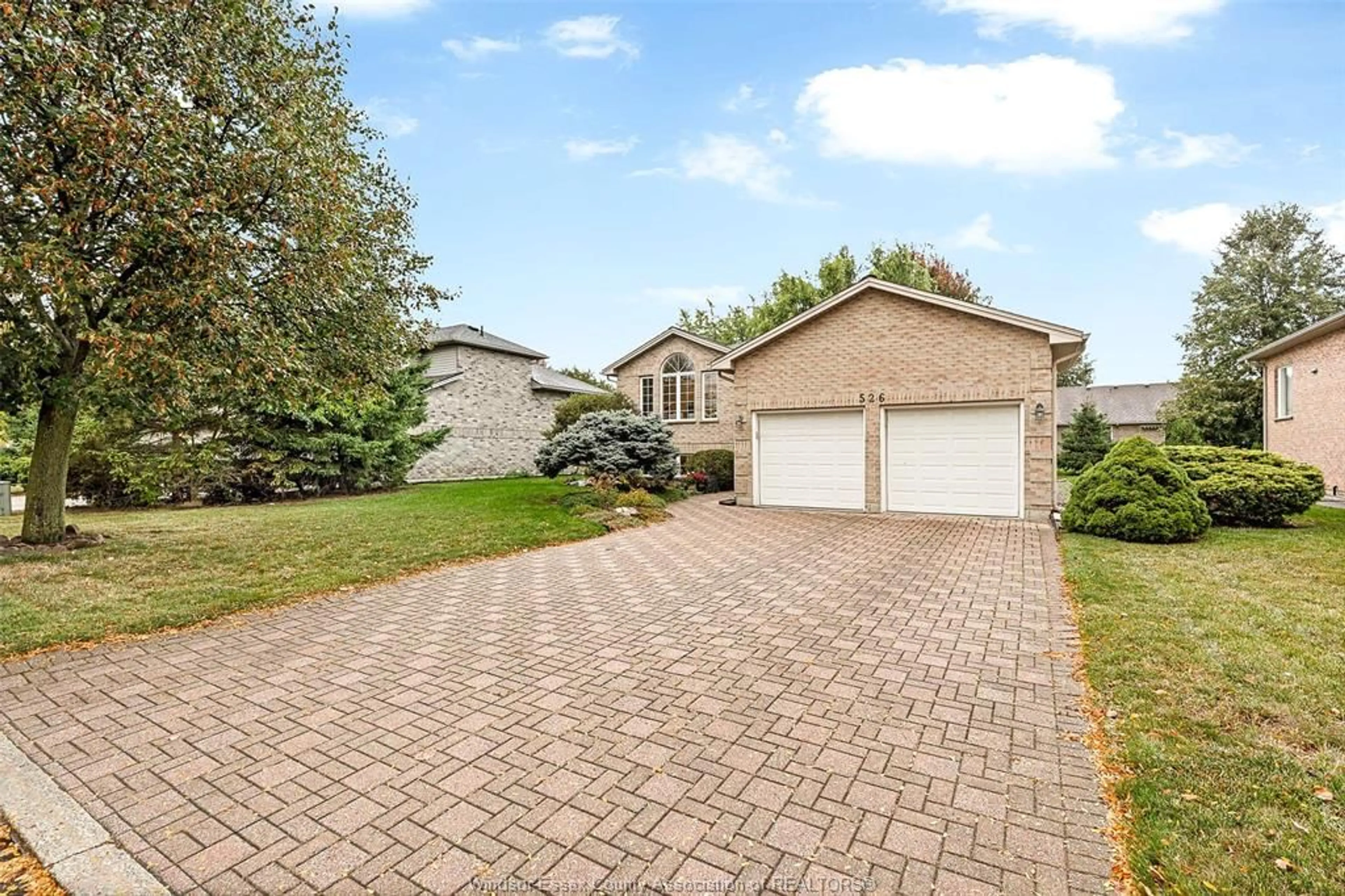 Unknown for 526 RODFAM, Windsor Ontario N9G 2W1