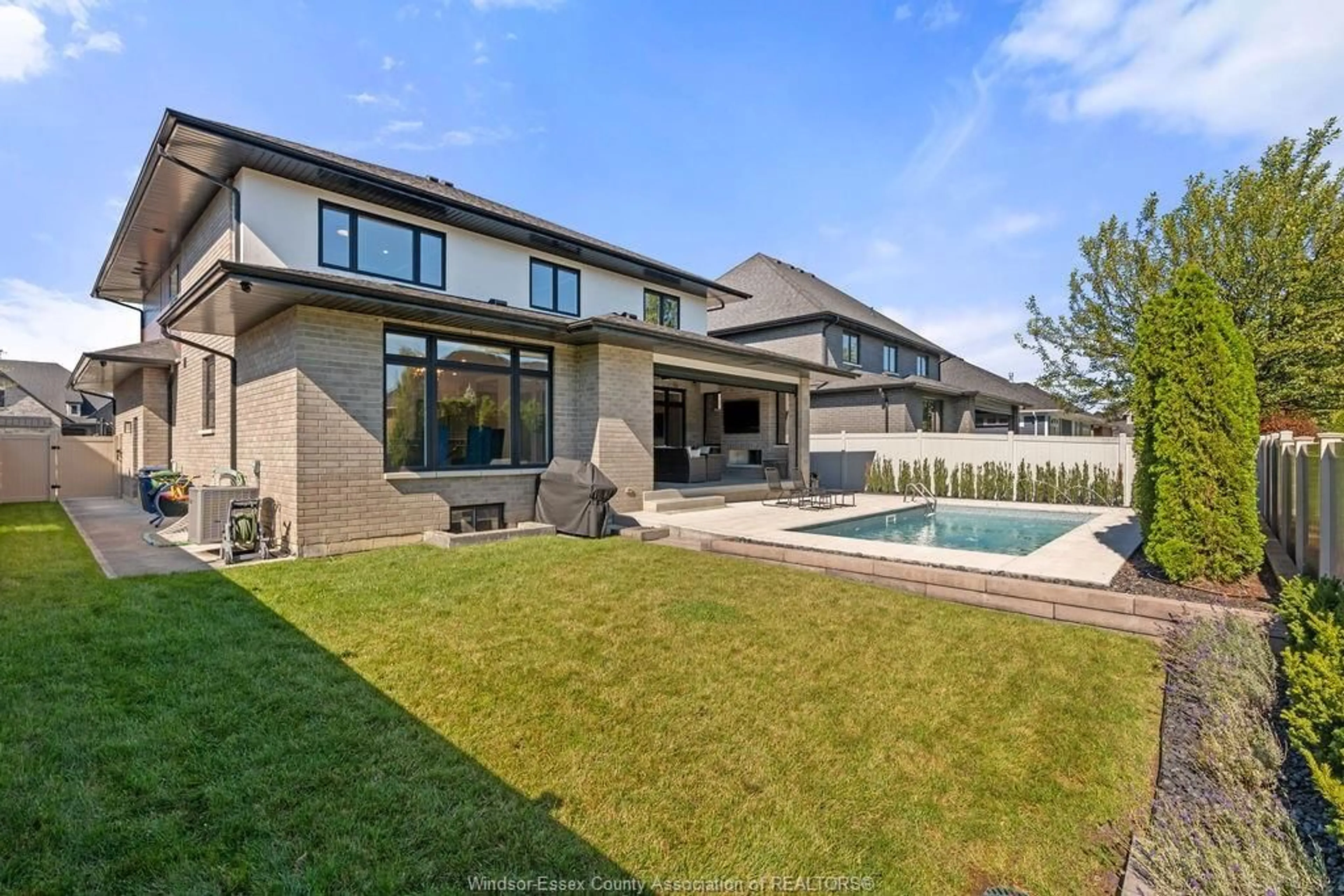 Home with brick exterior material, unknown for 258 XAVIER Cir, Lakeshore Ontario N8N 0J3