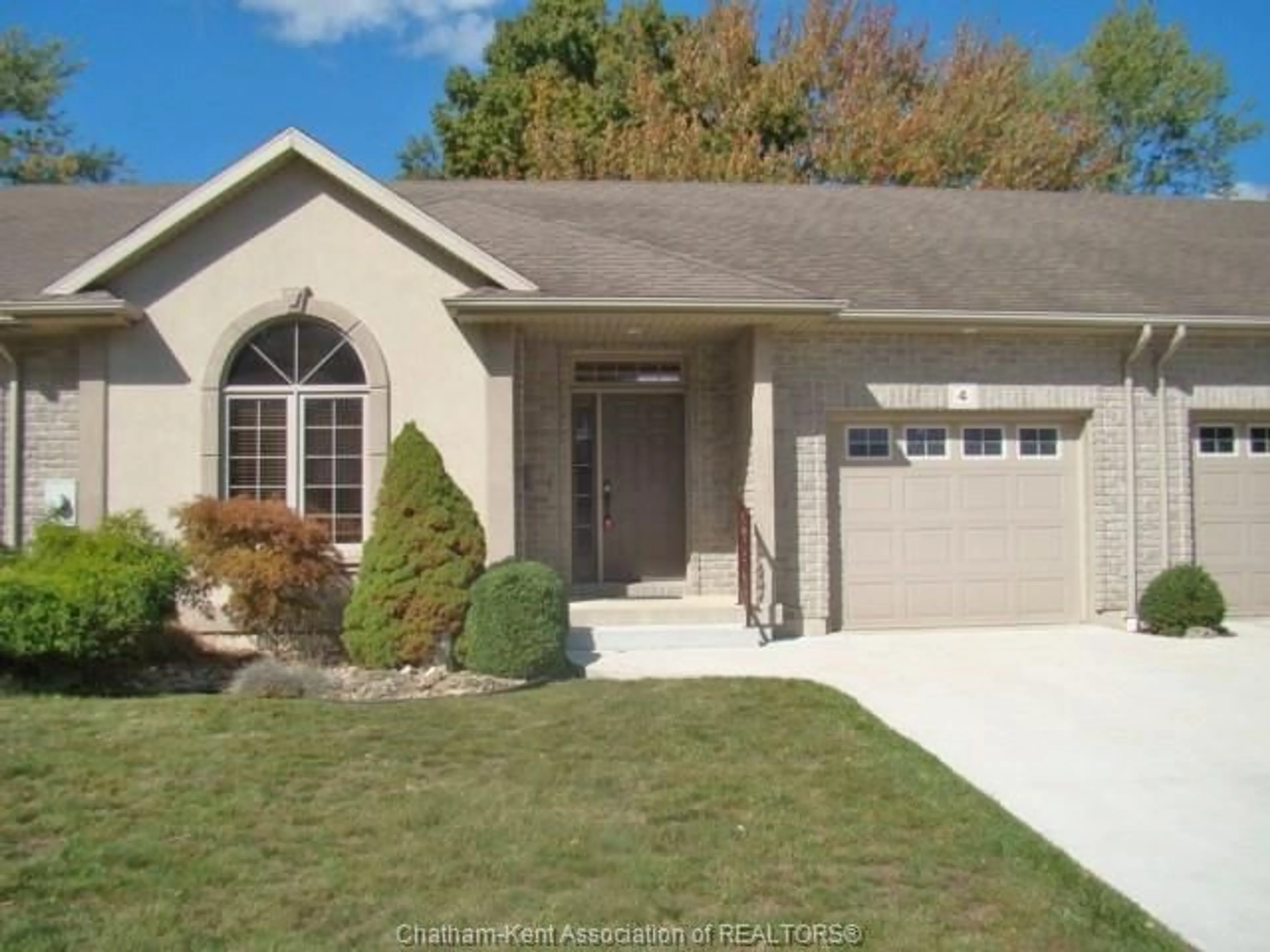 Home with vinyl exterior material, street for 4 RED LEAF Lane, Ridgetown Ontario N0P 2C0