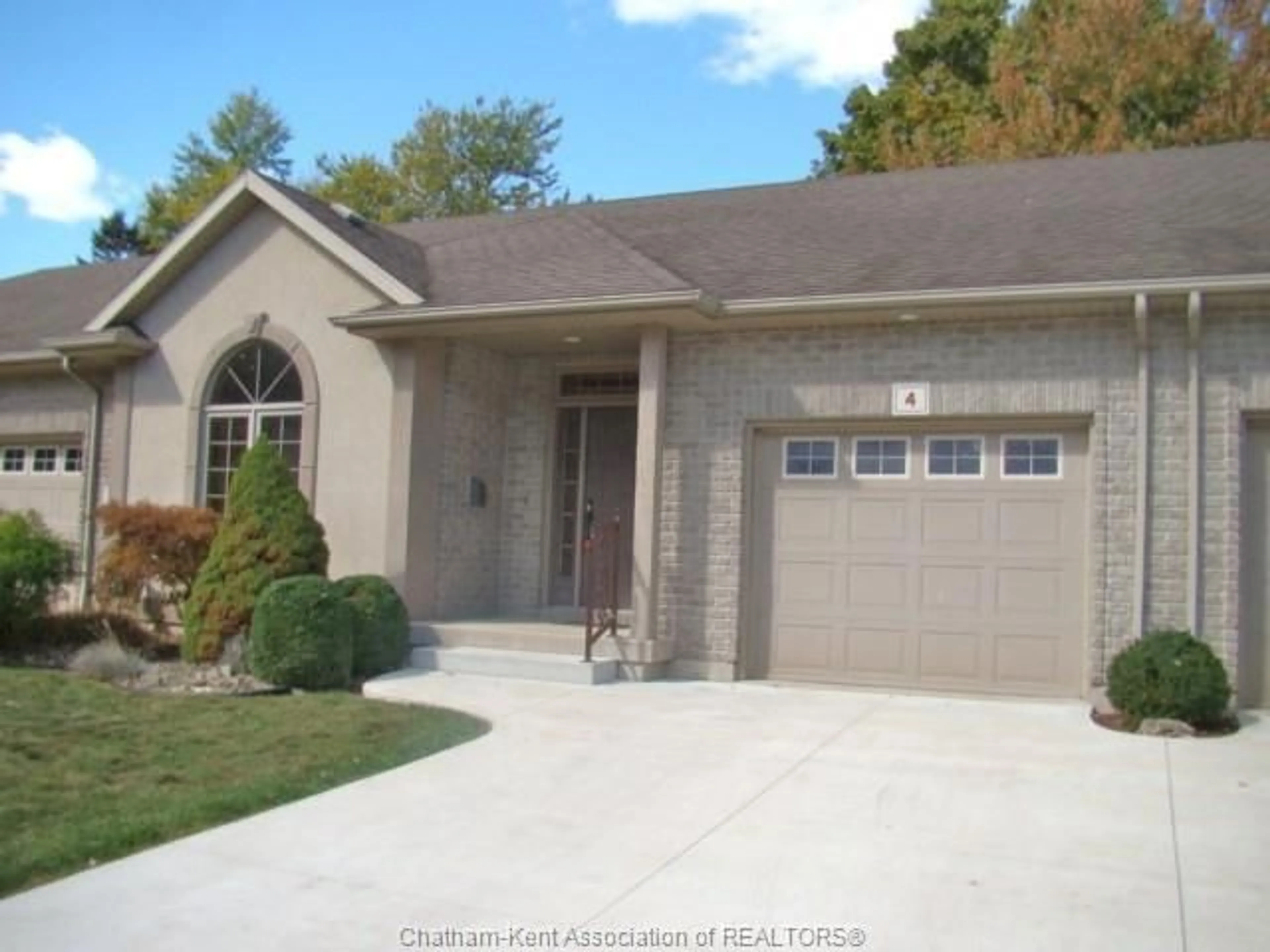 Home with vinyl exterior material, street for 4 RED LEAF Lane, Ridgetown Ontario N0P 2C0