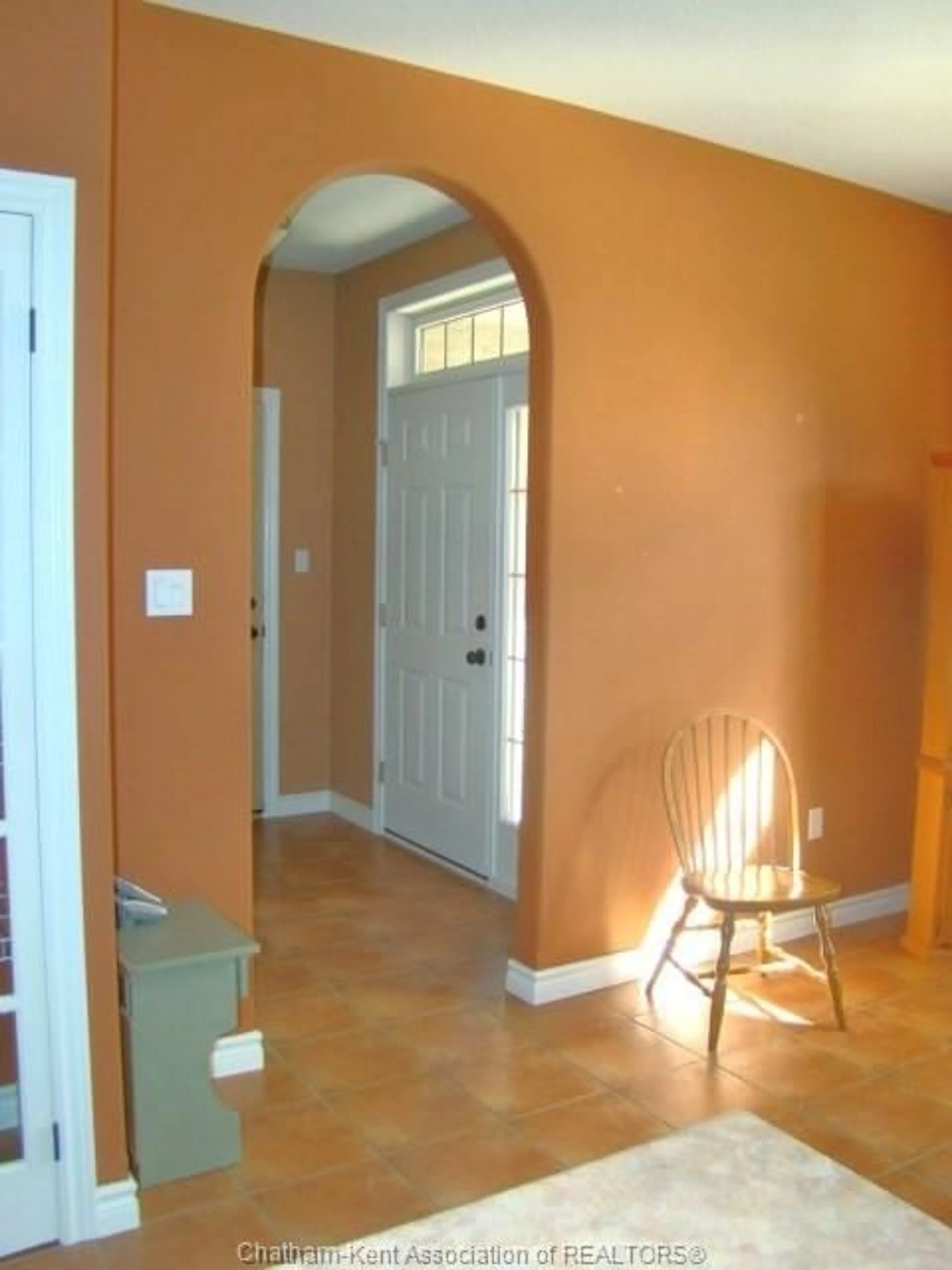 Indoor entryway for 4 RED LEAF Lane, Ridgetown Ontario N0P 2C0