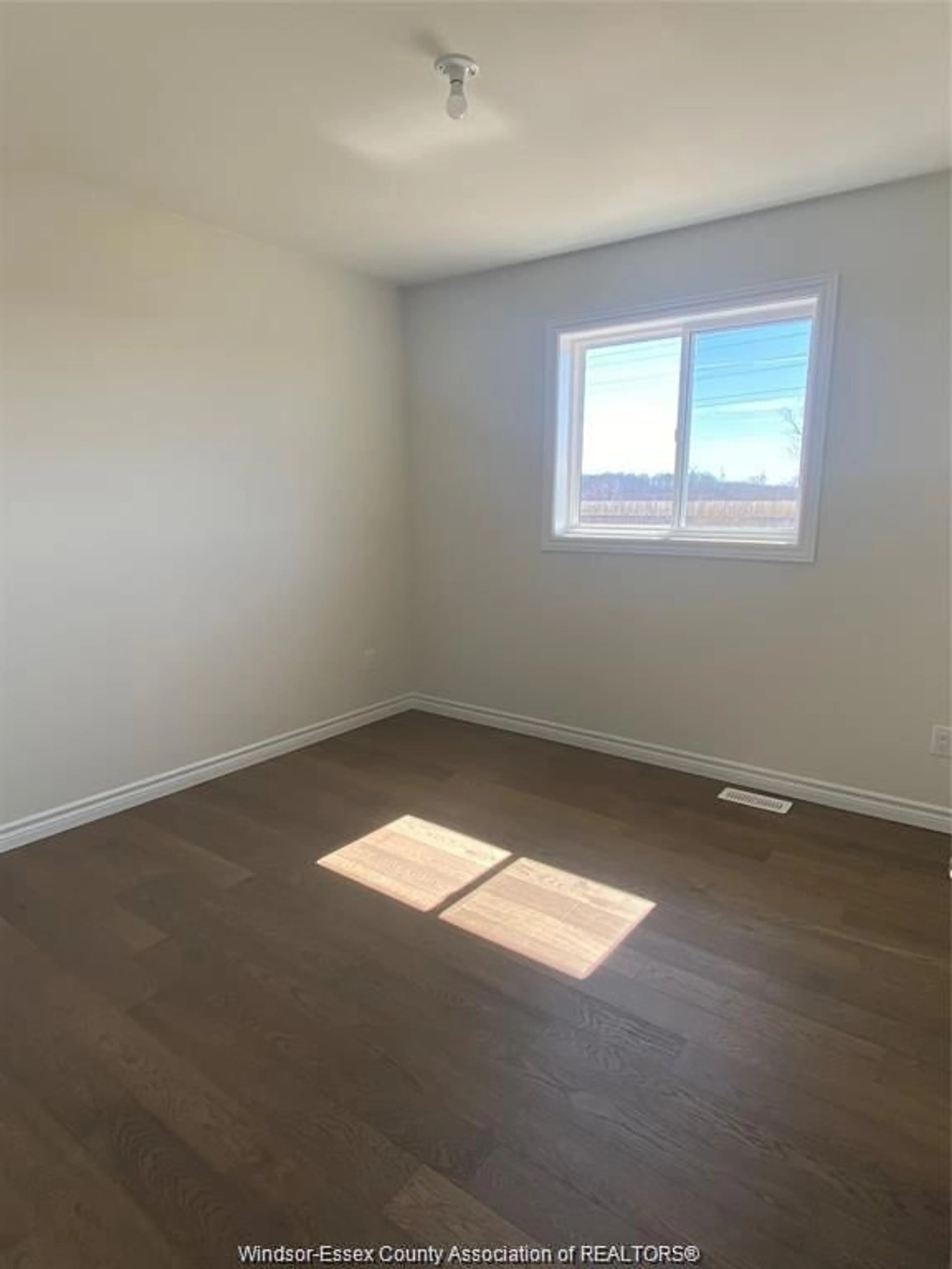 A pic of a room for 1061 ASPEN RIDGE Cres, Lakeshore Ontario N0R 1A0