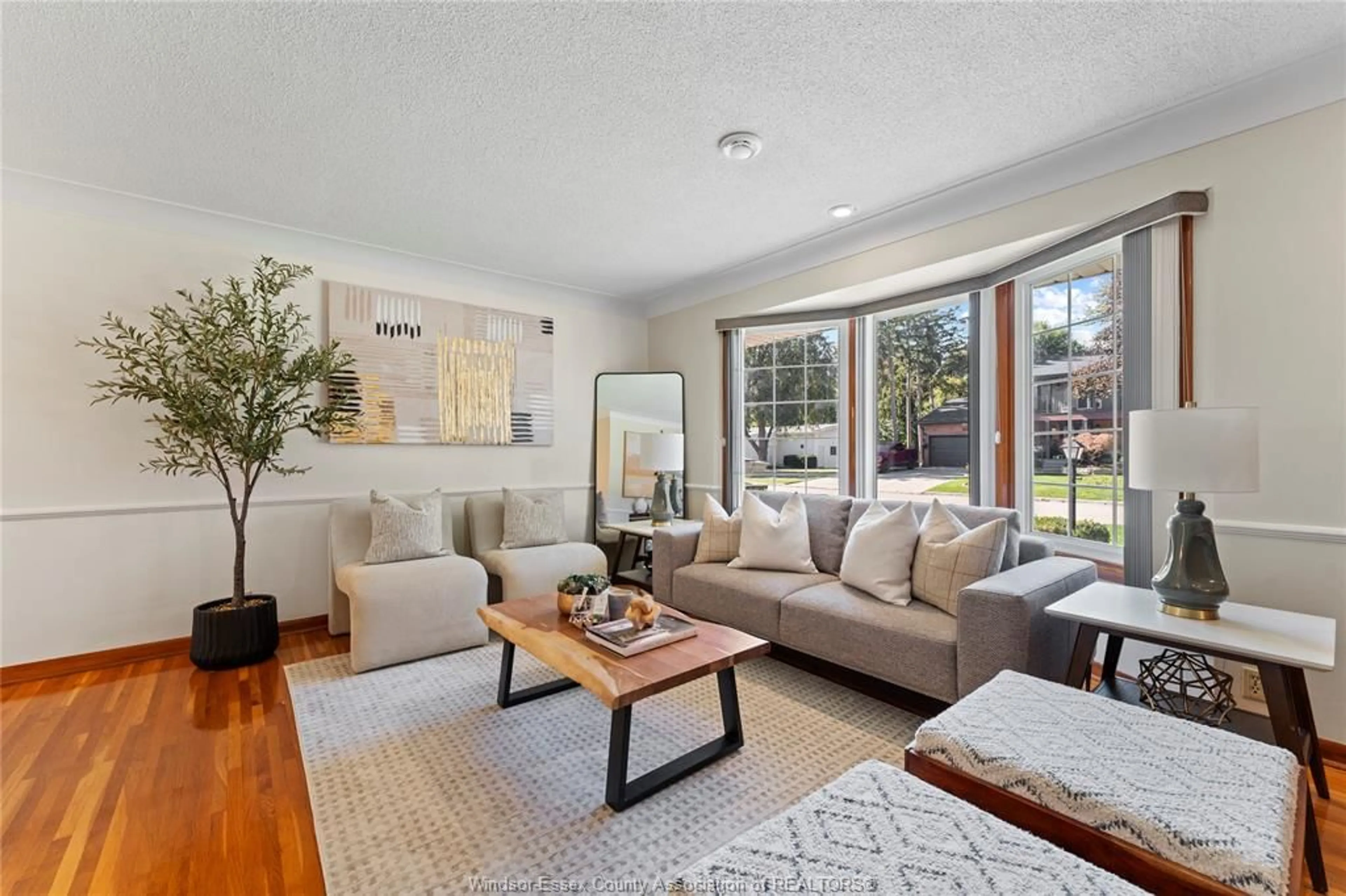 Living room with furniture, unknown for 2890 MARK Ave, Windsor Ontario N9E 2W7