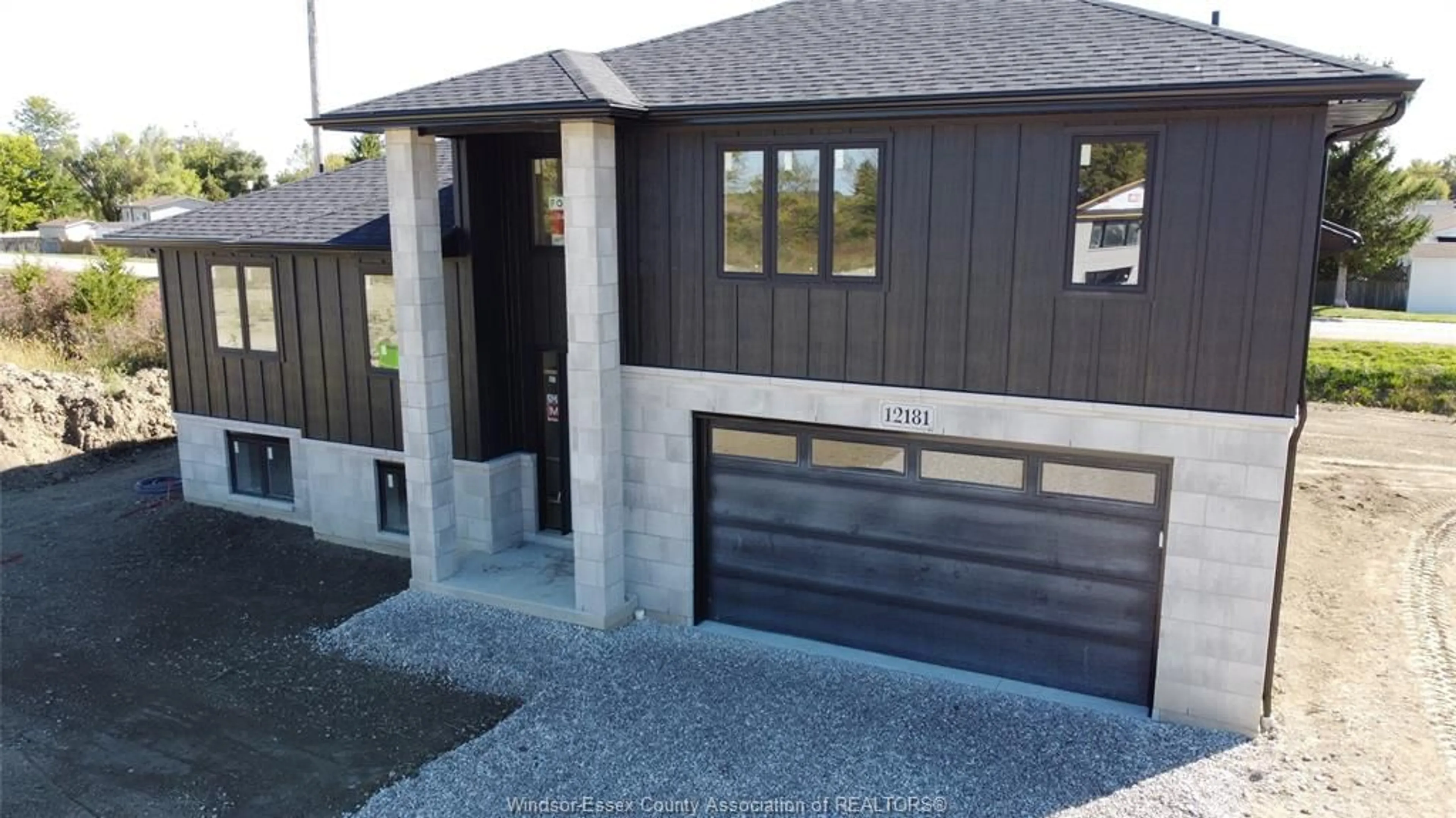Unknown for 12181 DUCHARME, Essex Ontario N0R 1J0
