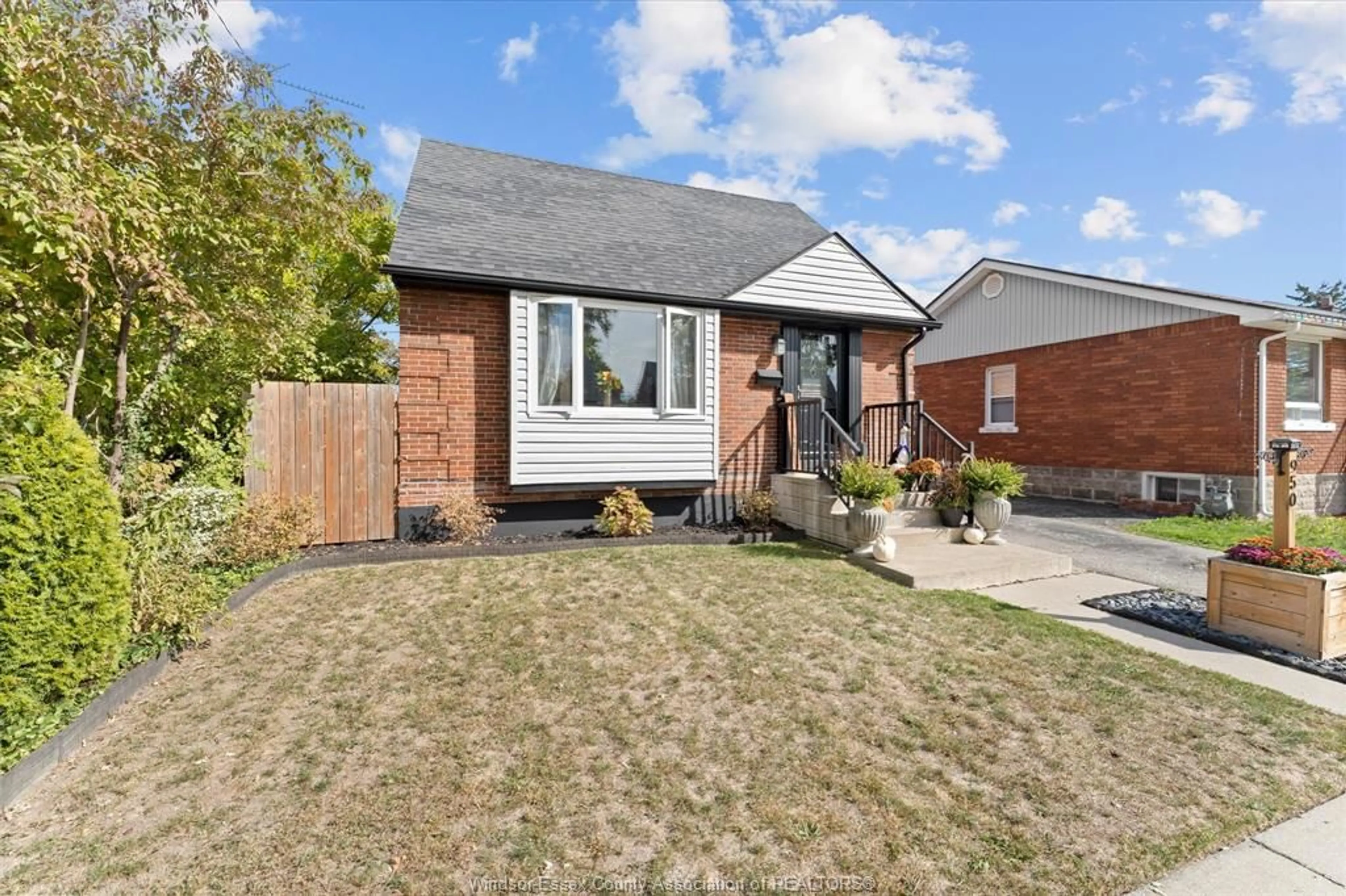 Home with brick exterior material, street for 950 REEDMERE, Windsor Ontario N8S 2L8