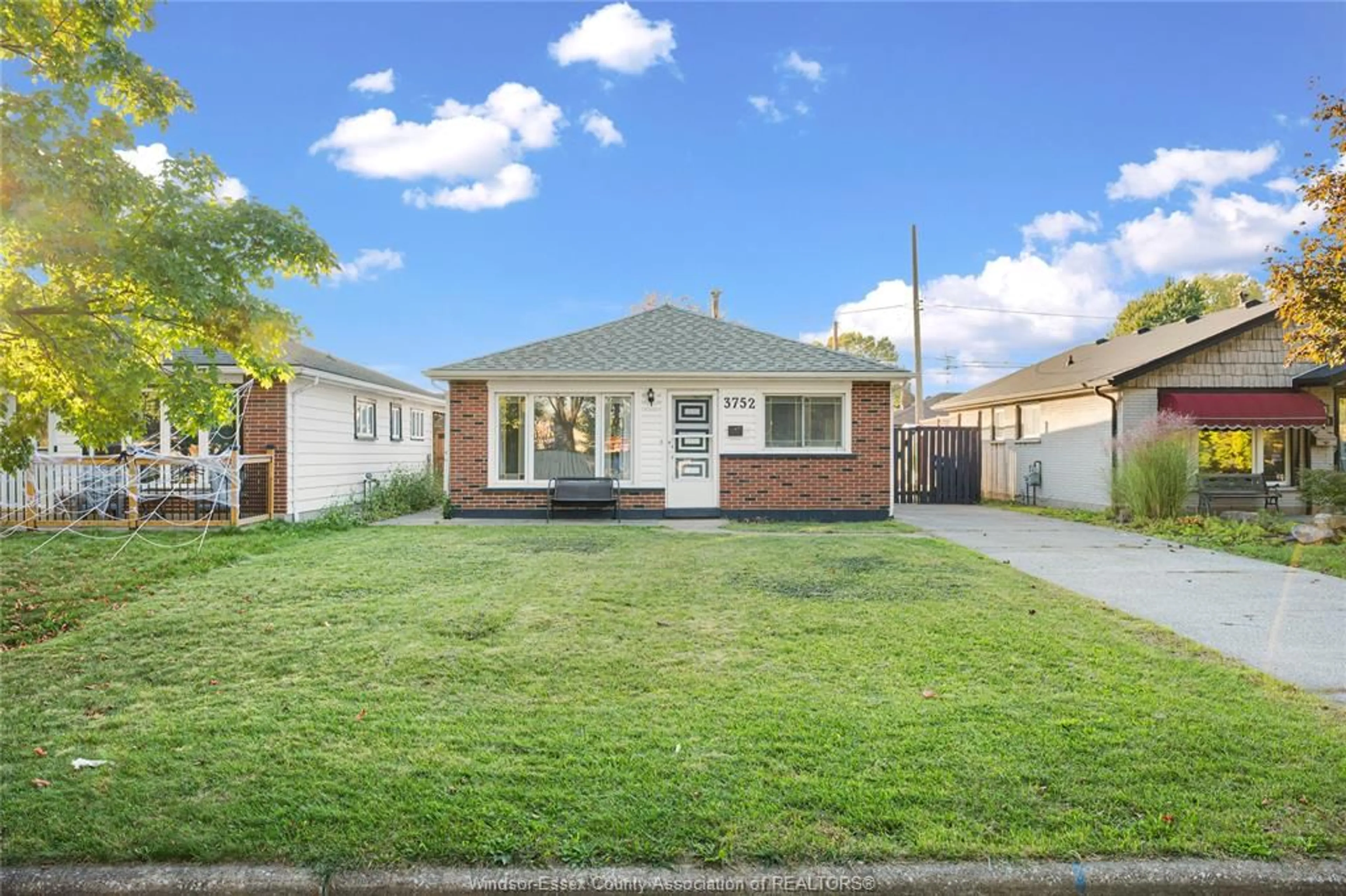 Unknown for 3752 BLACKBURN Court, Windsor Ontario N9C 2E7