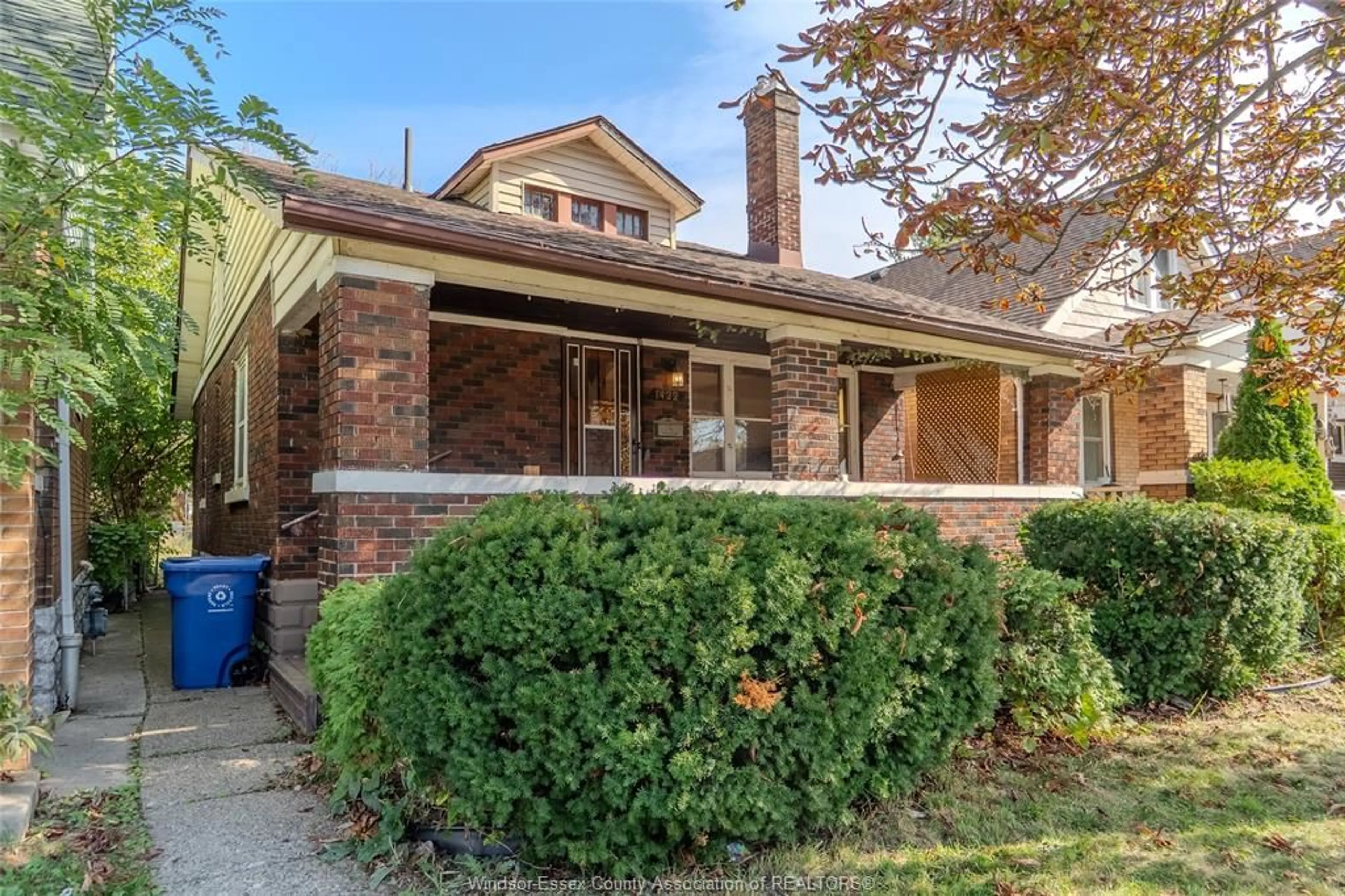 Home with brick exterior material, street for 1422 Elsmere, Windsor Ontario N8X 4G9