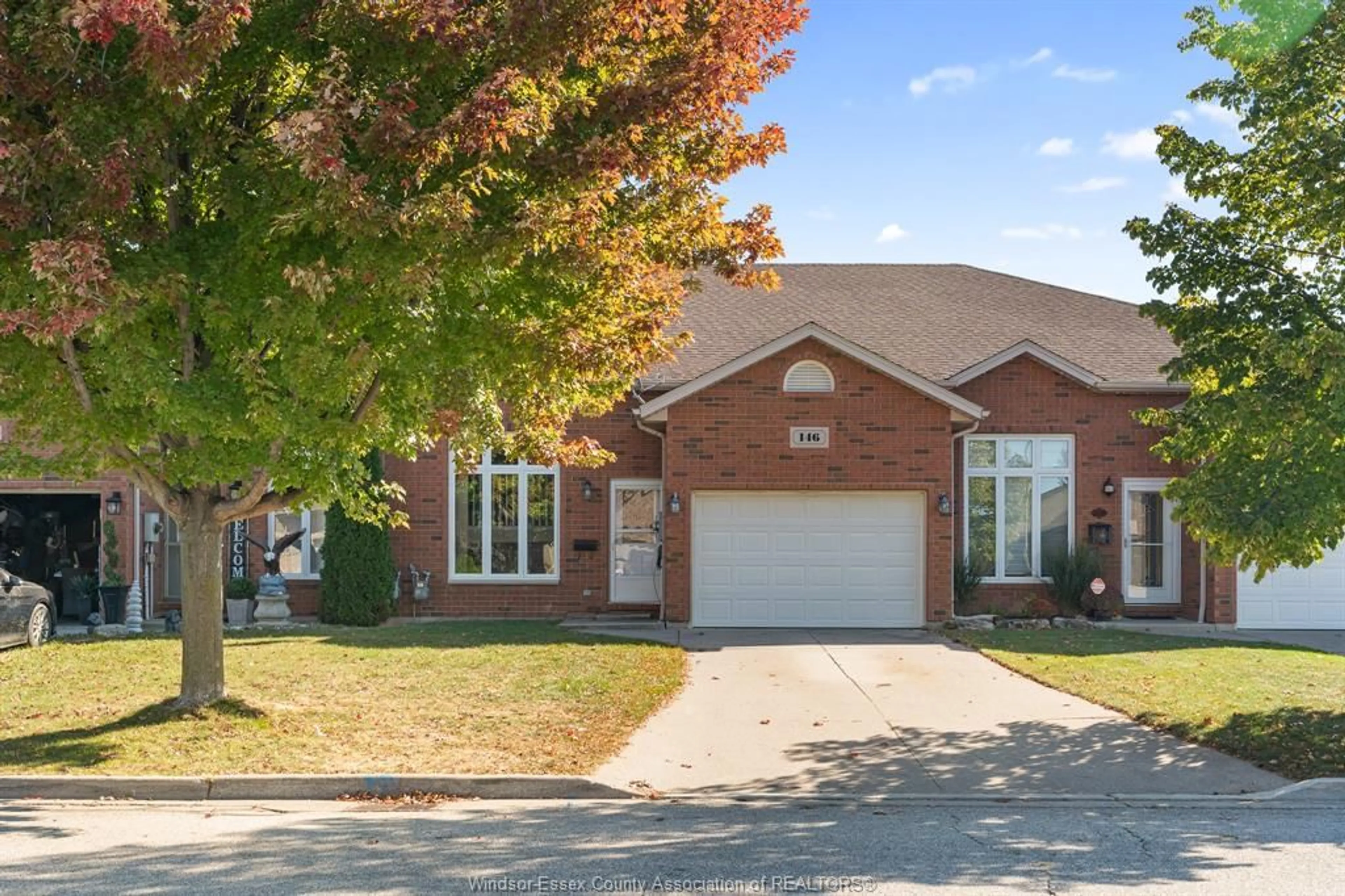 Home with brick exterior material, street for 146 Antonio Crt, Leamington Ontario N8H 5P5