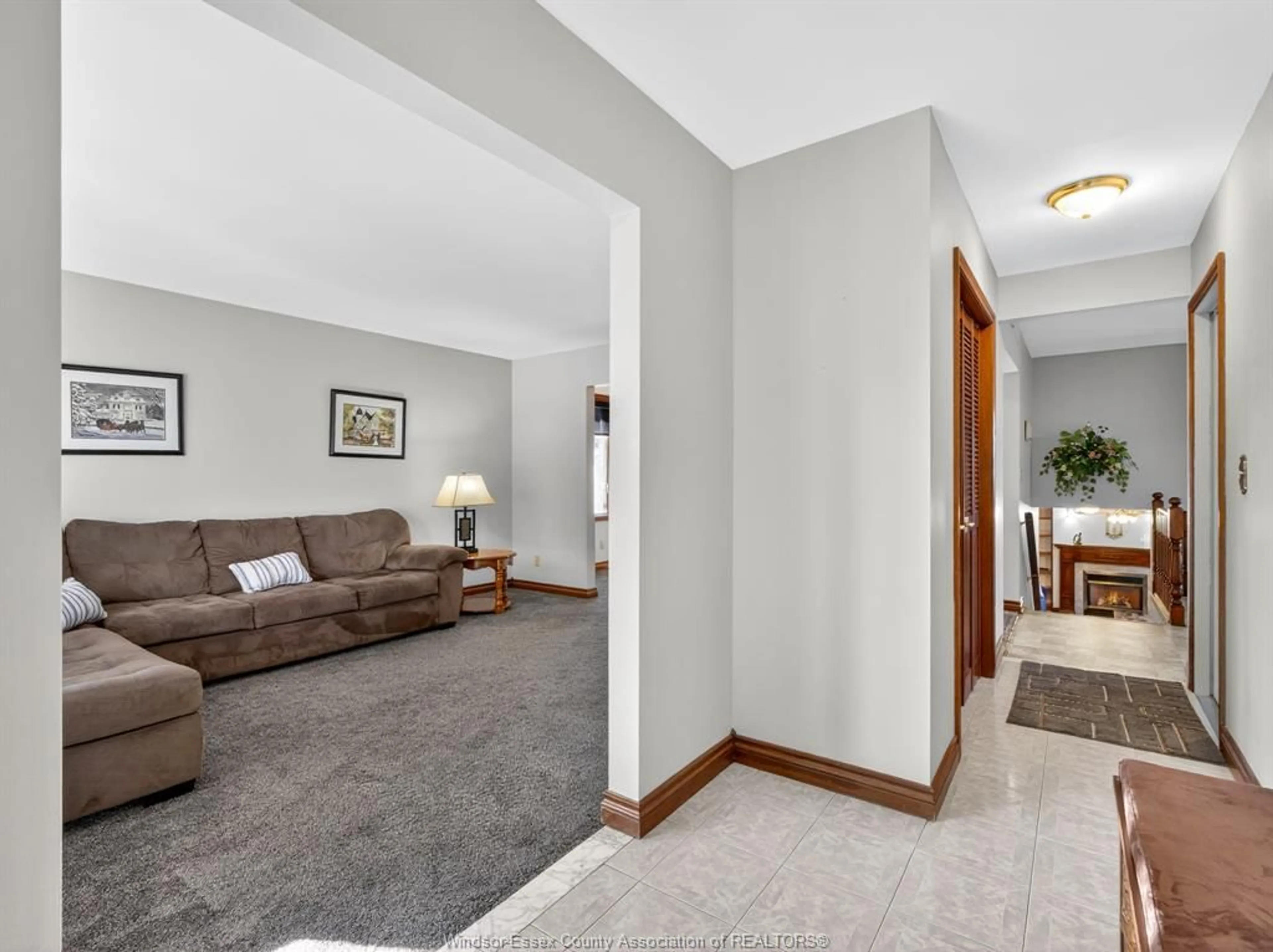 Unknown for 2392 VIA VITA St, Windsor Ontario N9E 4C4