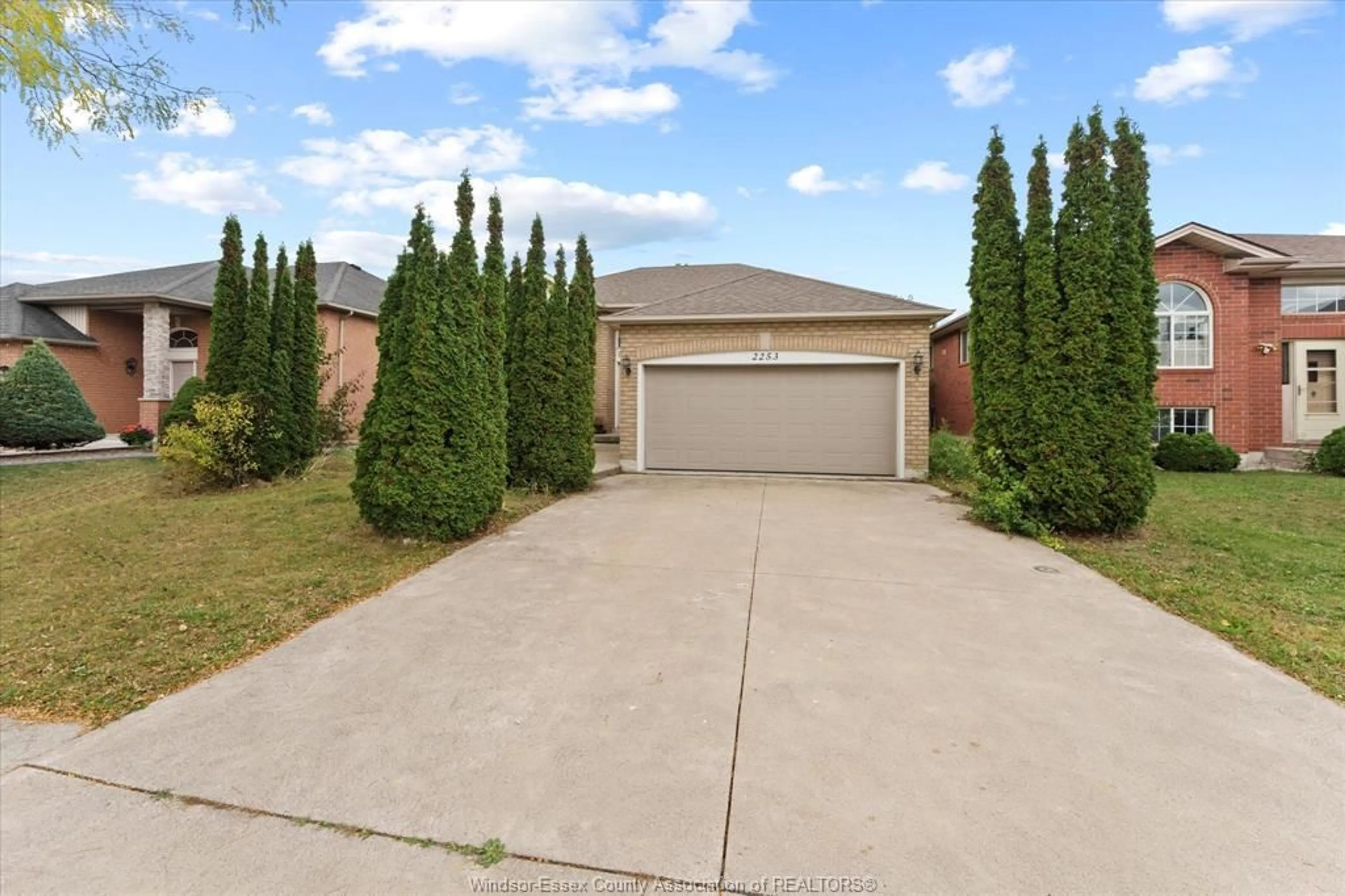 Unknown for 2253 RANDOLPH Ave, Windsor Ontario N9B 3V8