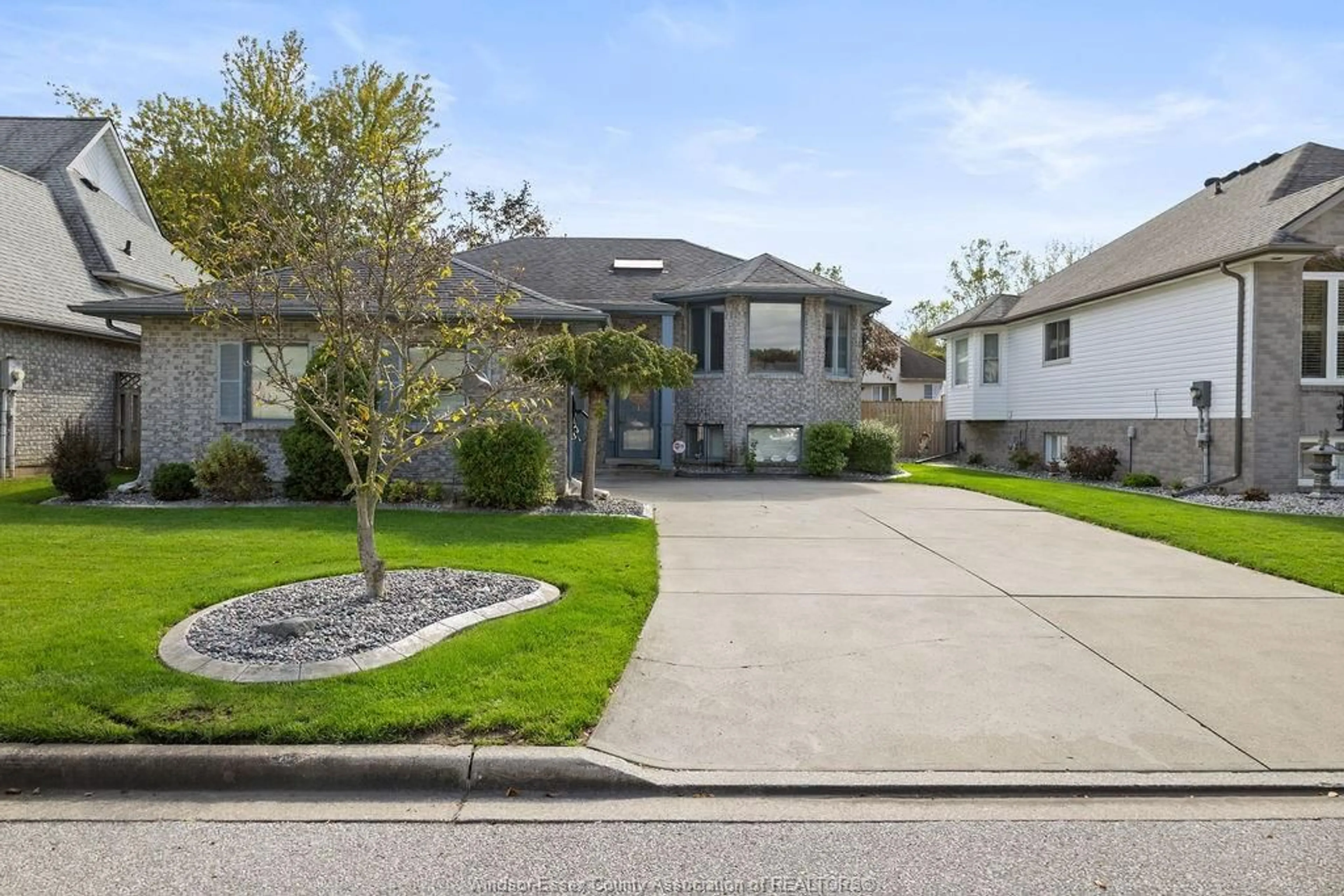 Unknown for 2309 MARIO Rd, Windsor Ontario N9E 4N1