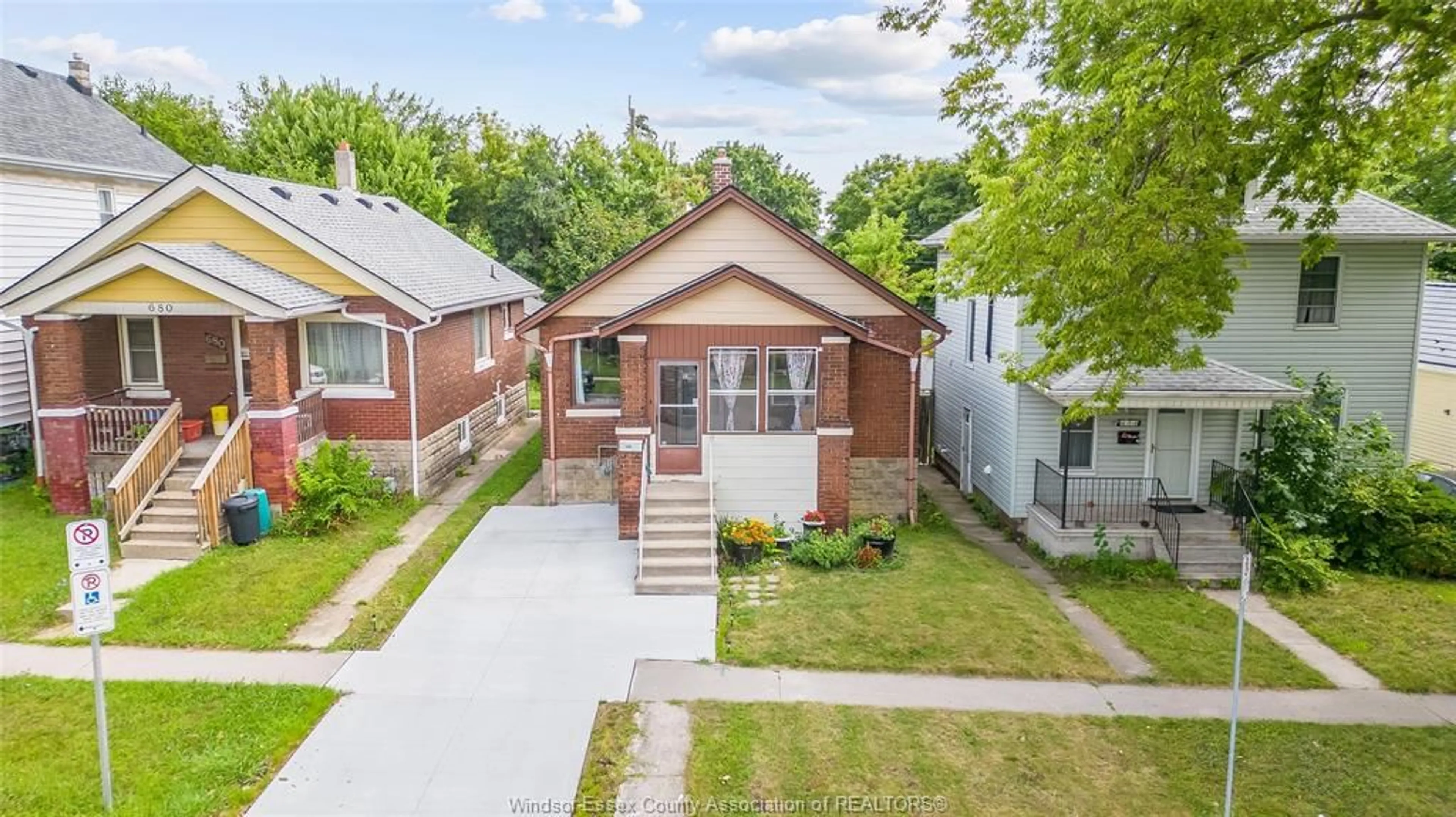 Home with brick exterior material, street for 686 MCKAY Ave, Windsor Ontario N9B 2A1