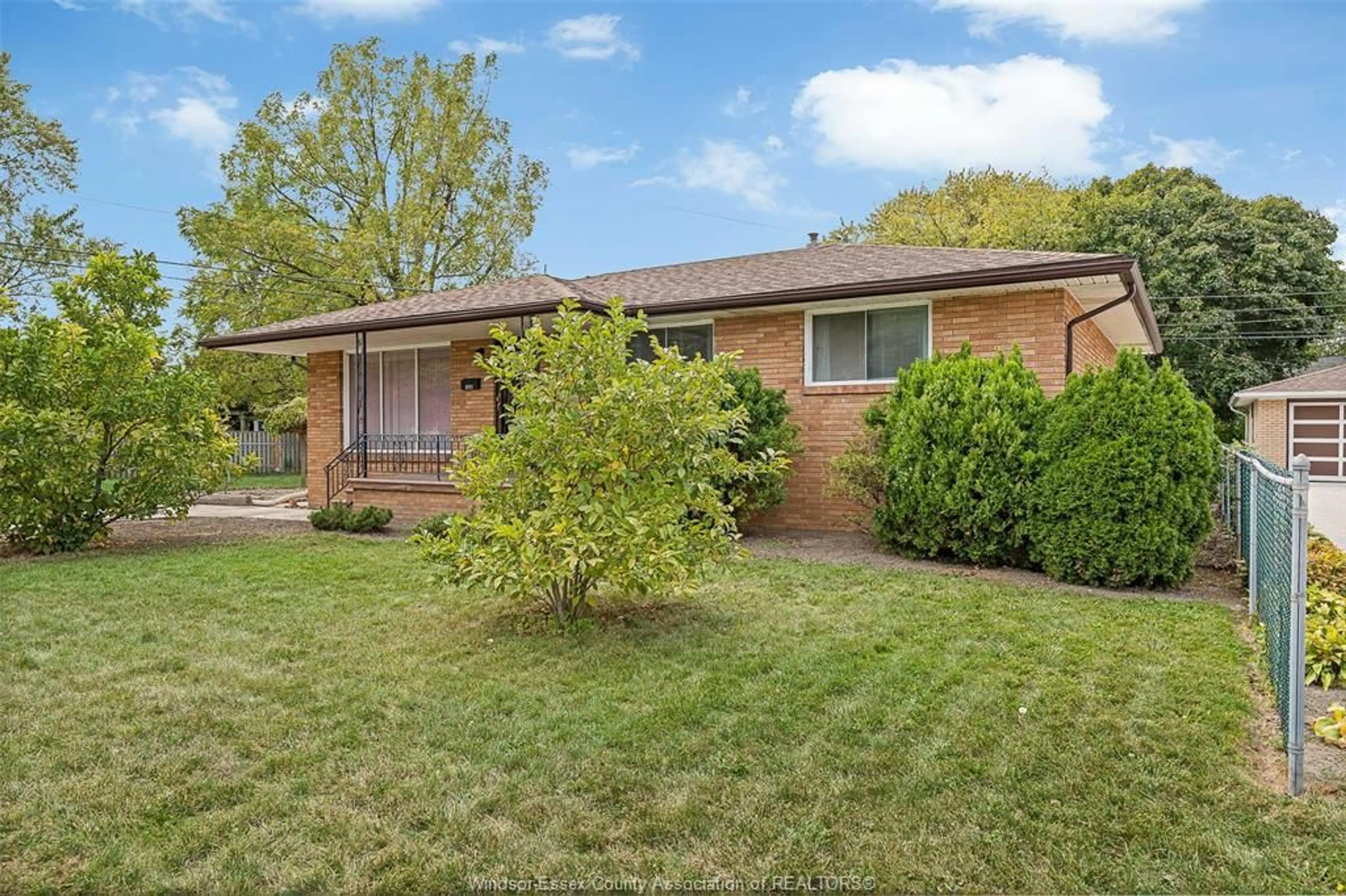 Home with brick exterior material, street for 891 FRANK Ave, Windsor Ontario N8S 3P4