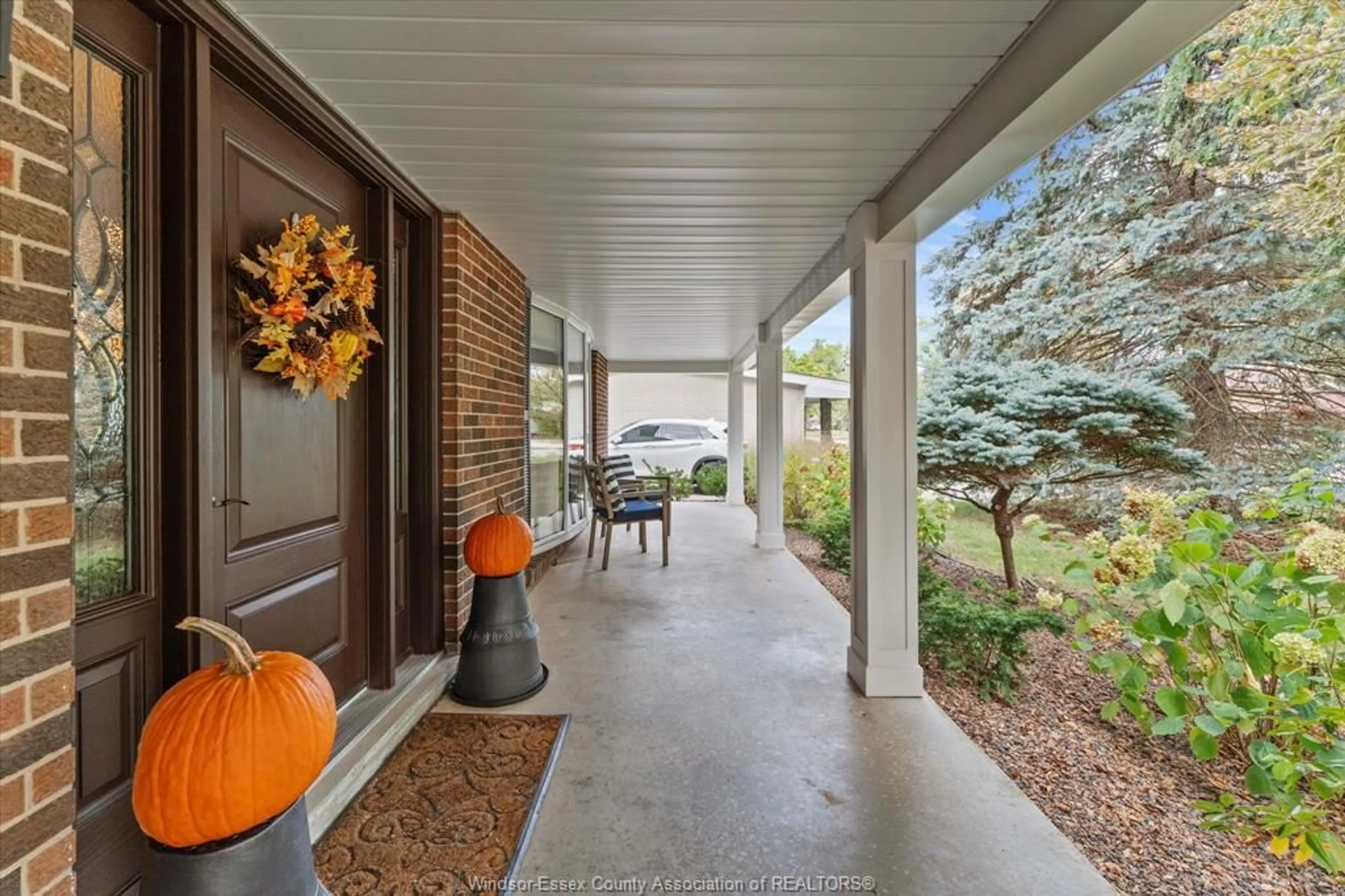 Unknown for 2945 ORION Cres, Windsor Ontario N9E 2Z3