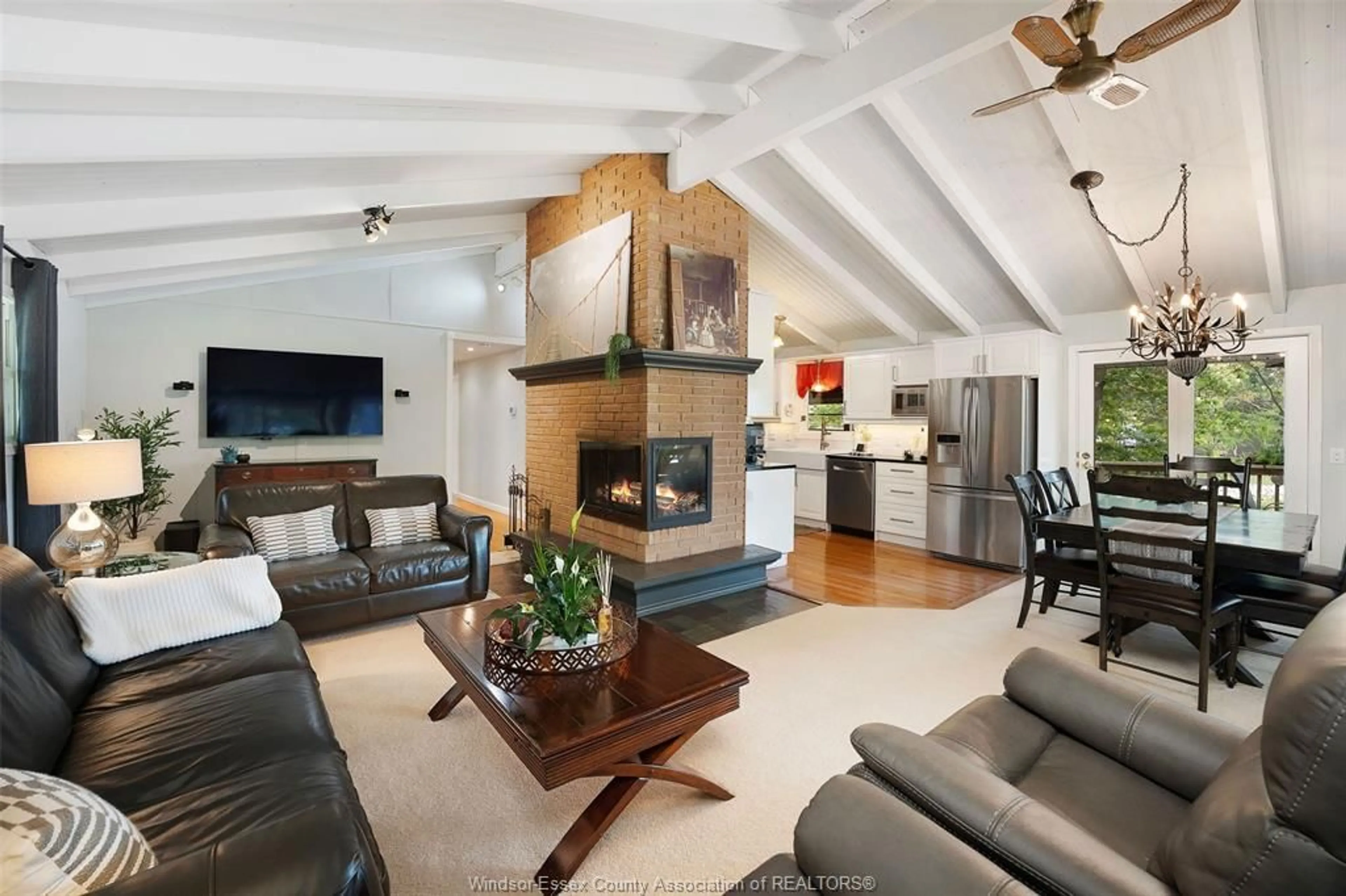 Living room with furniture, unknown for 21002 PIER #P.O BOX 18, Wheatley Ontario N0P 2P0